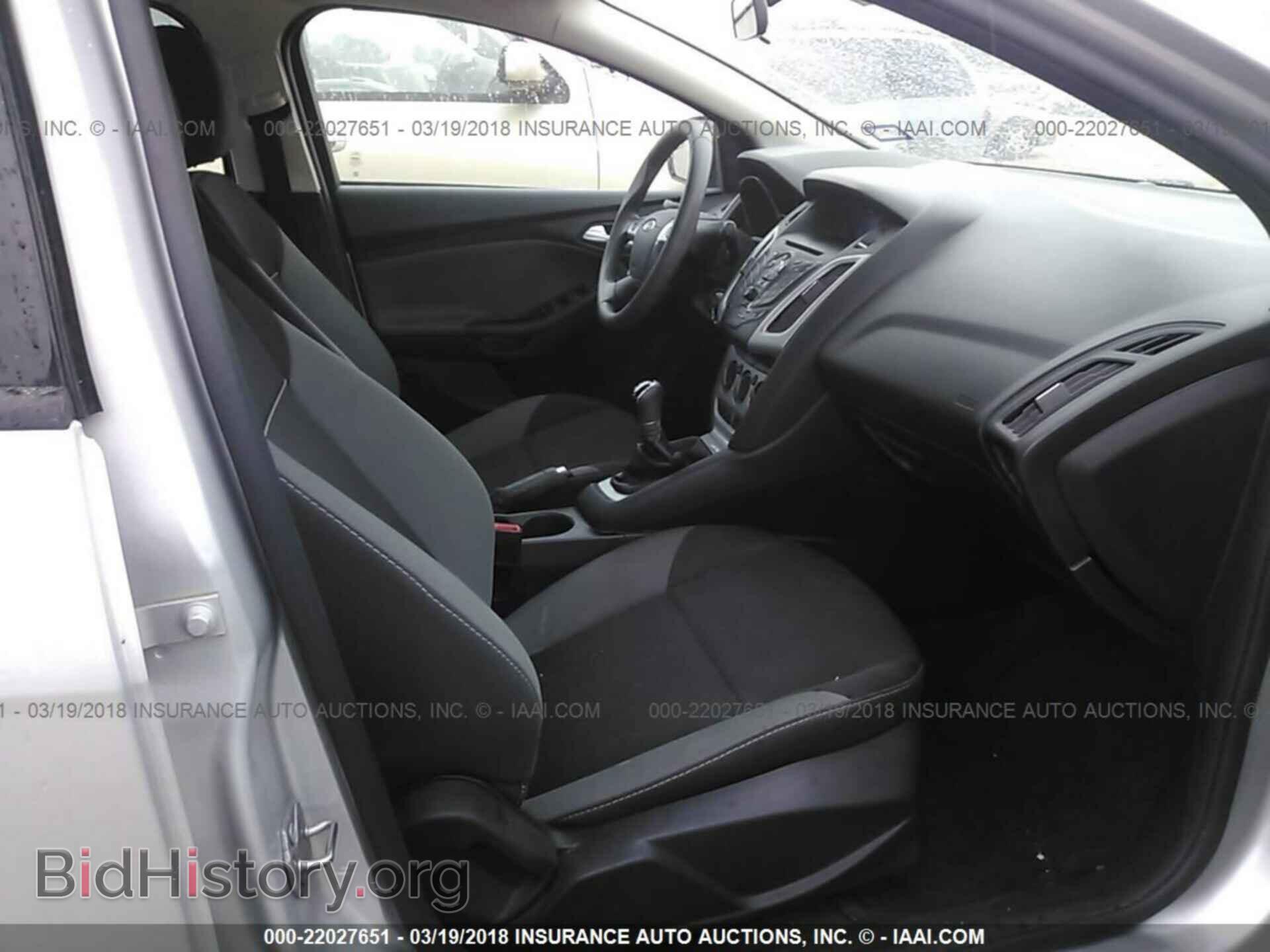2014 Ford Focus - VIN: 1FADP3F29EL345238 - Photo 5