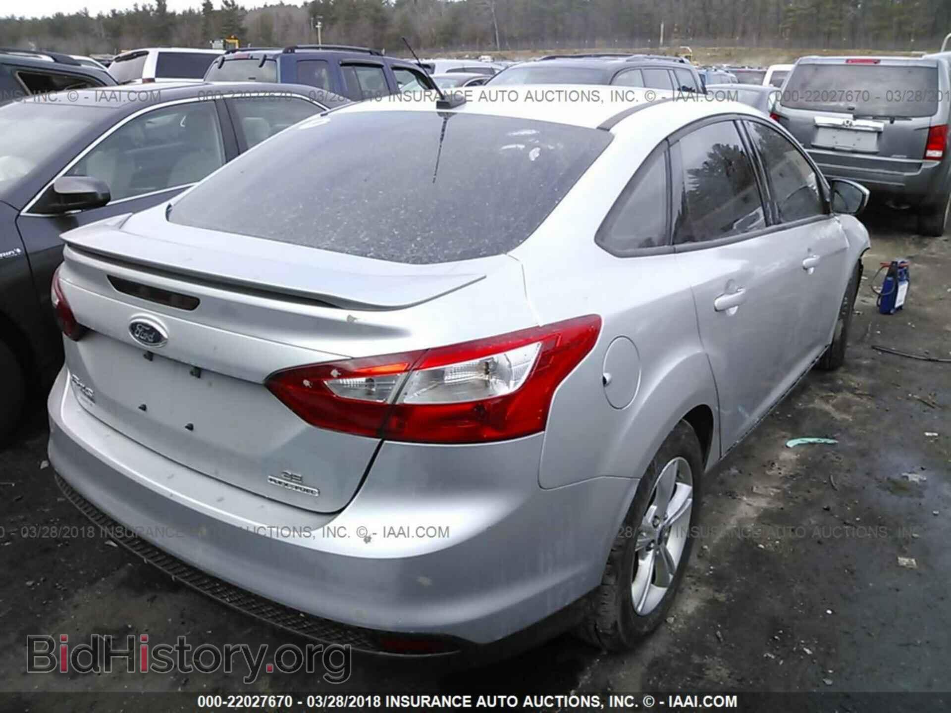 2012 Ford Focus - VIN: 1FAHP3F2XCL452300 - Фото 4