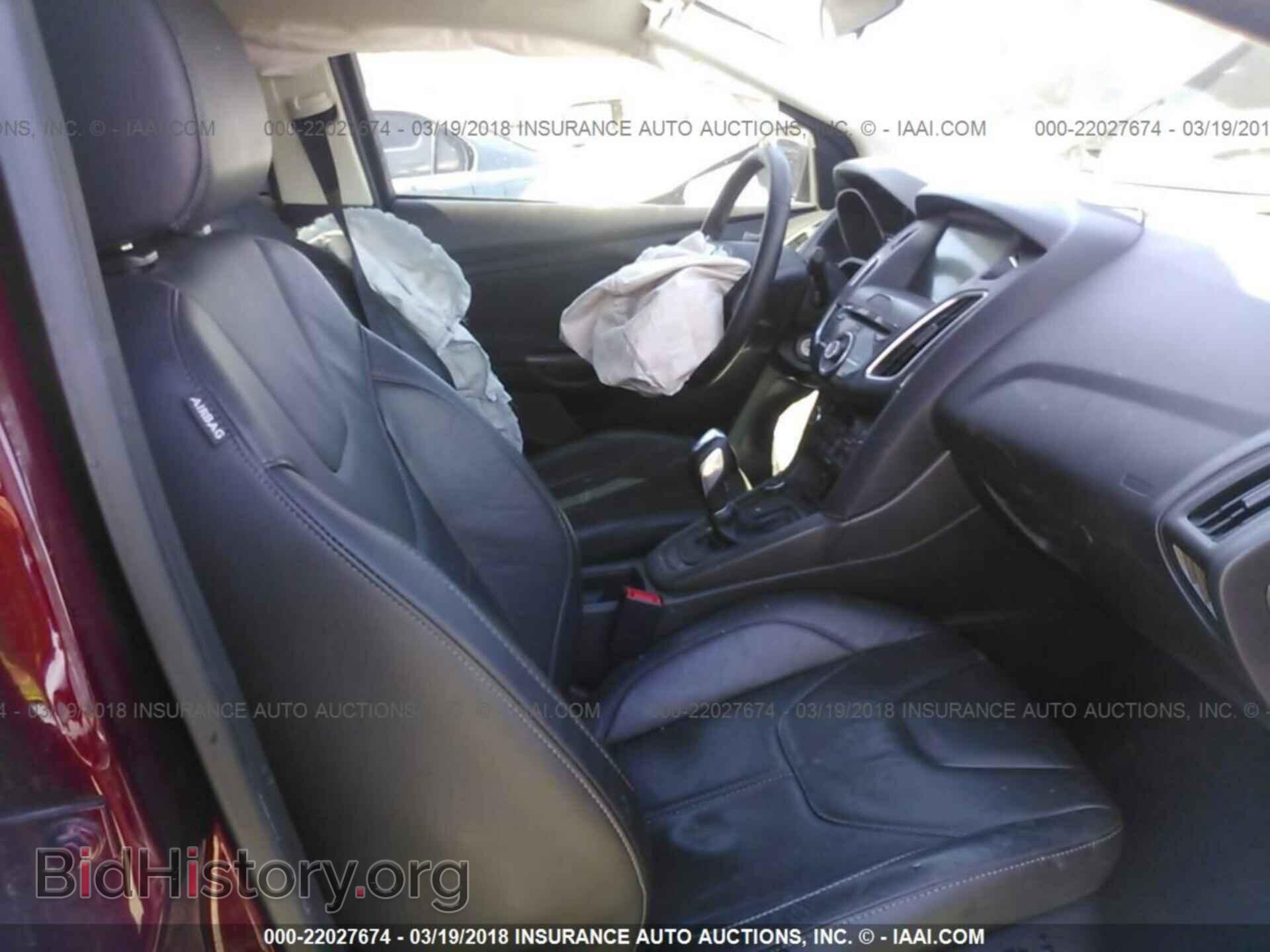2016 Ford Focus - VIN: 1FADP3F28GL247093 - Фото 5