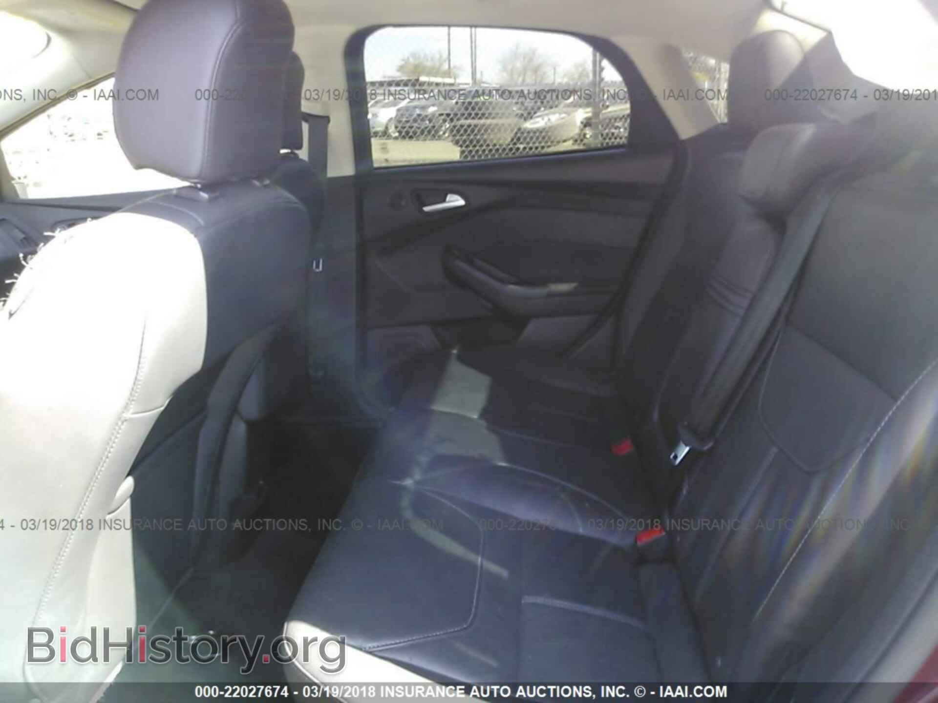 2016 Ford Focus - VIN: 1FADP3F28GL247093 - Фото 8