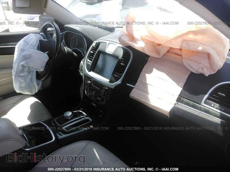 2015 Chrysler 300C (VIN 2C3CCAEG1FH786058) — фото 5 из 10