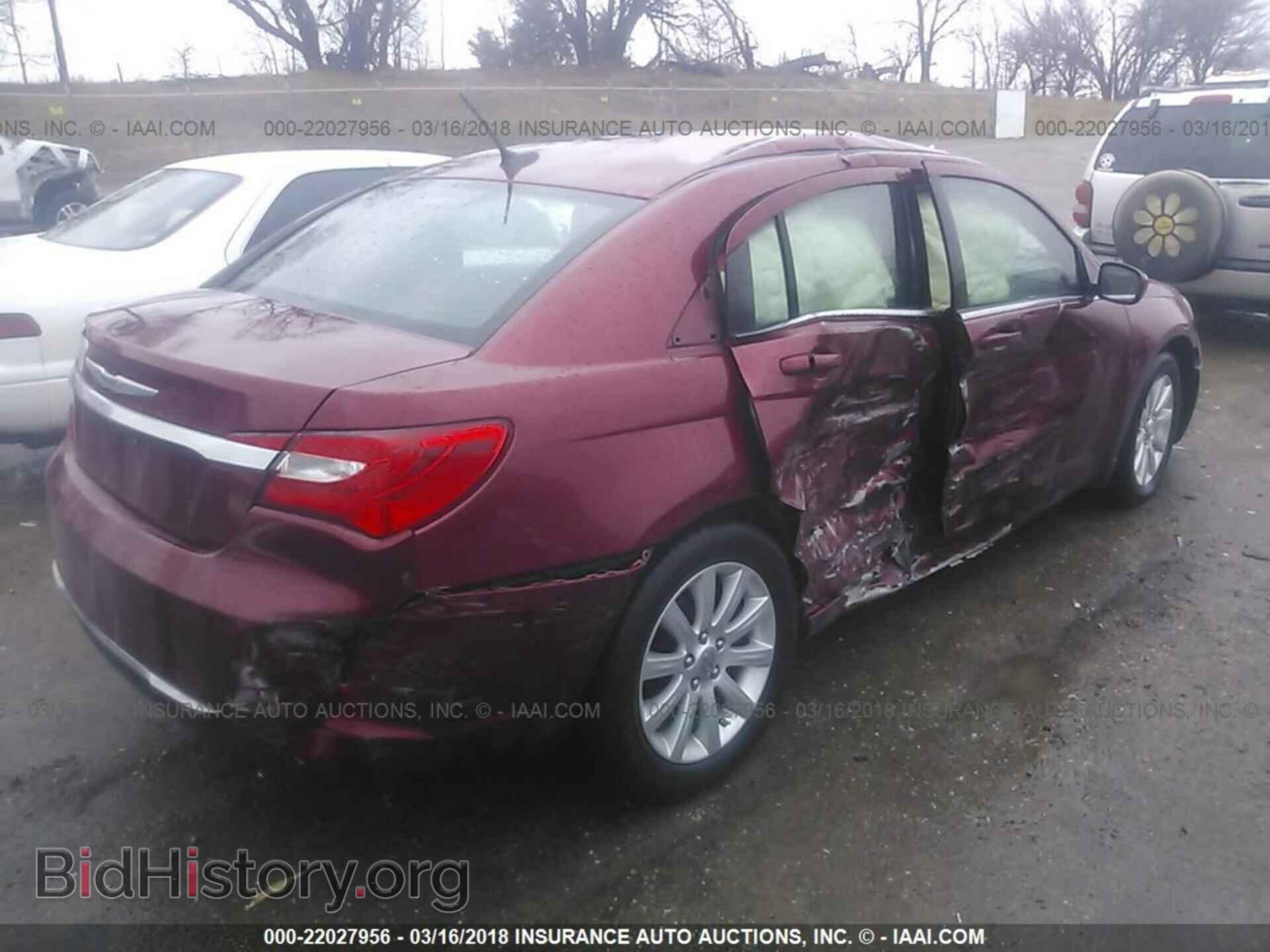2012 Chrysler 200 - VIN: 1C3CCBBG6CN288483 - Photo 4
