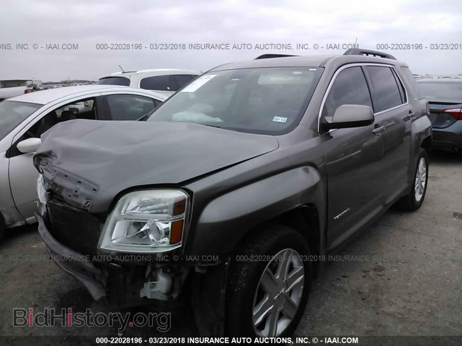 2011 Gmc Terrain - VIN: 2CTALUEC8B6312166 - Photo 2