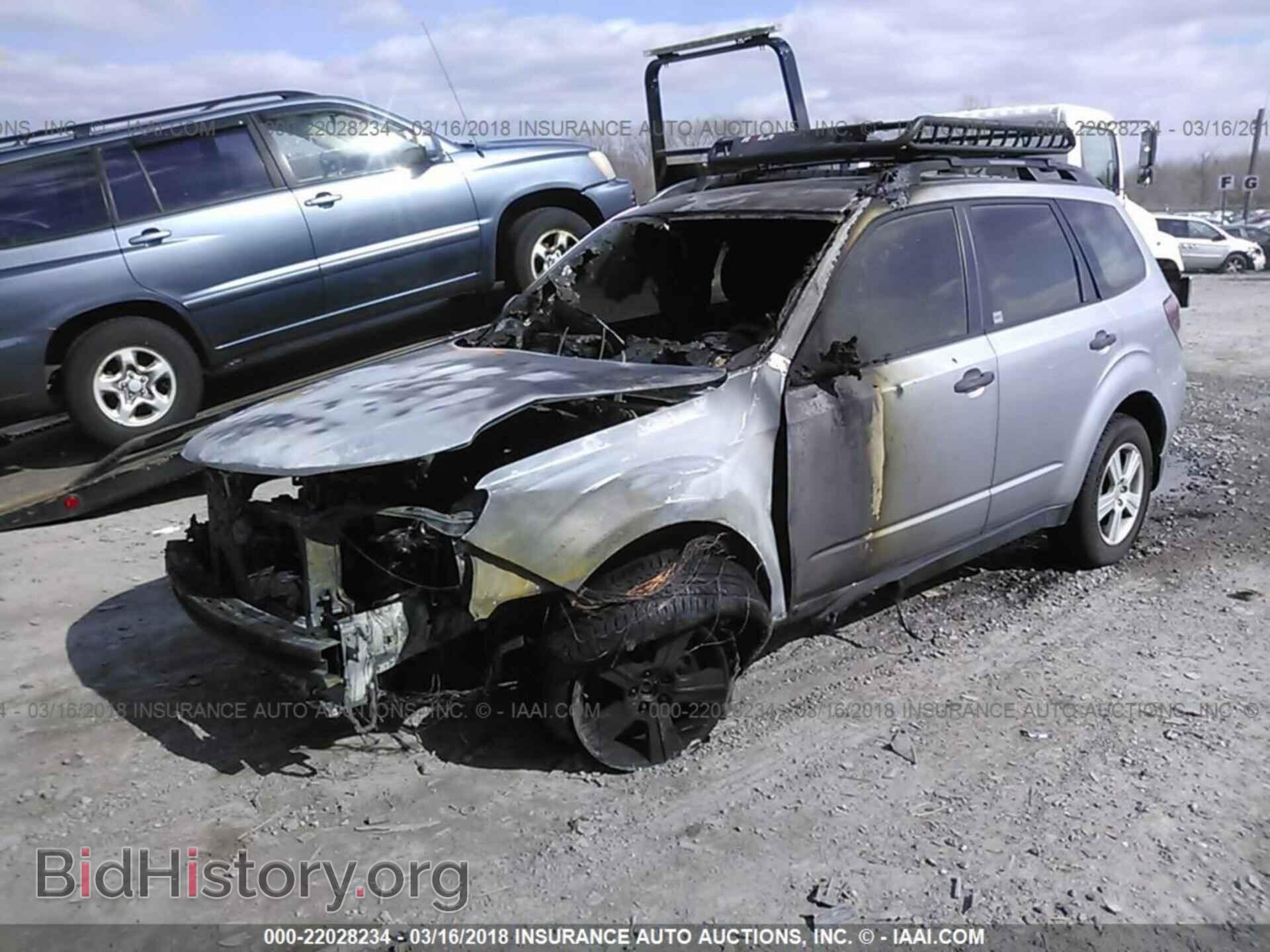 2012 Subaru Forester - VIN: JF2SHABC9CH448632 - Фото 2