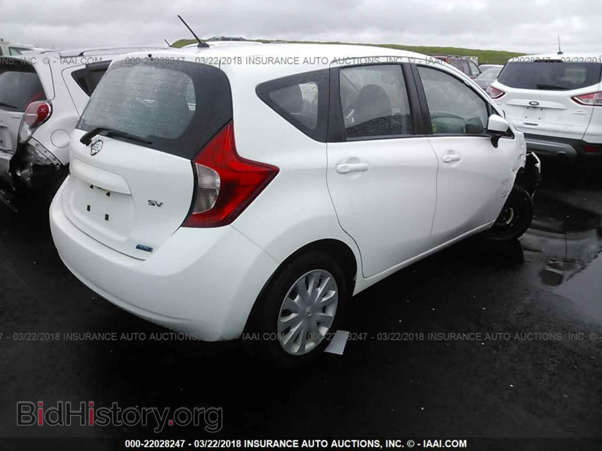 2015 Nissan Versa note - VIN: 3N1CE2CP6FL405250 - Фото 4