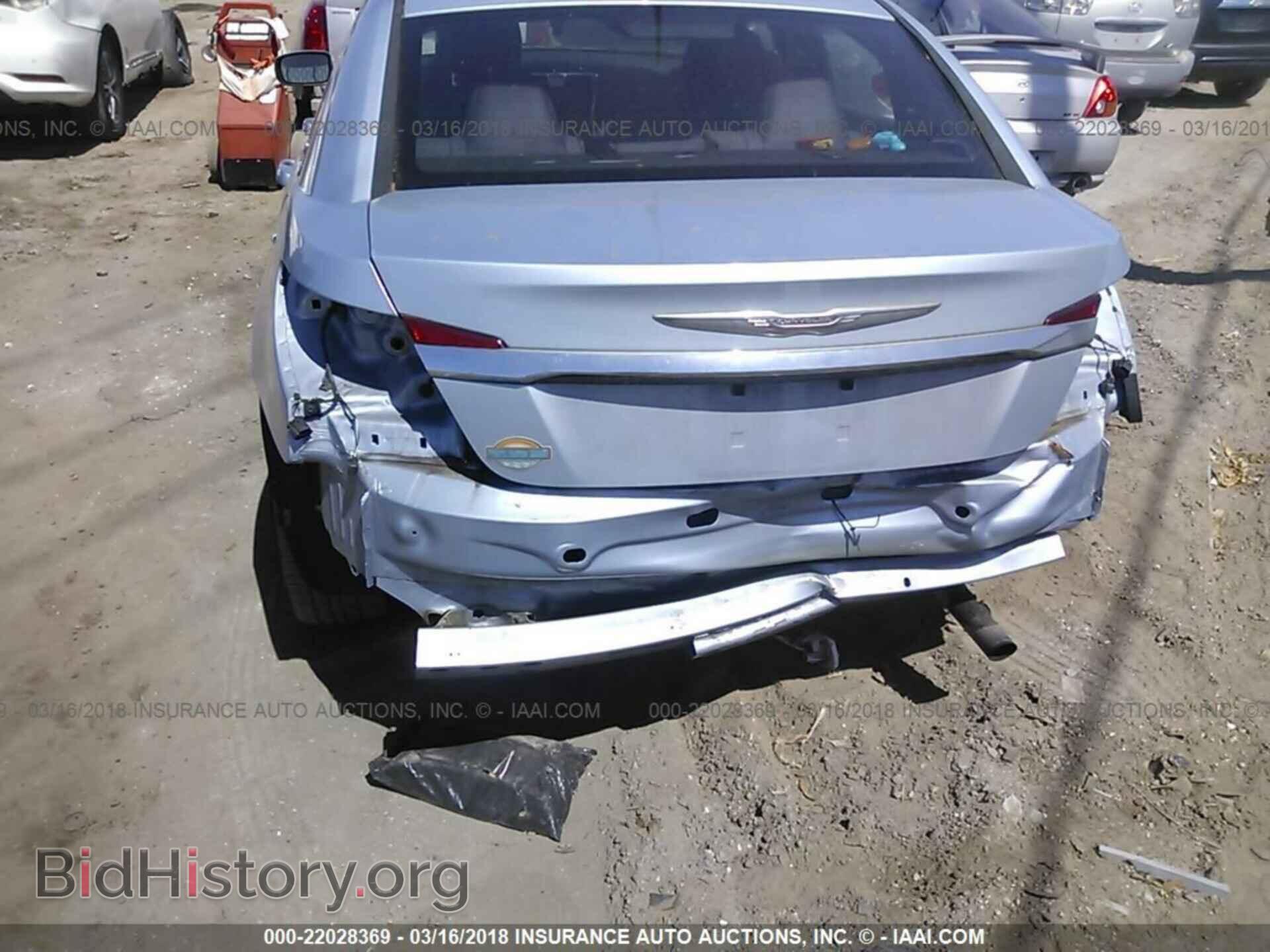 2013 Chrysler 200 - VIN: 1C3CCBAB5DN670401 - Photo 6