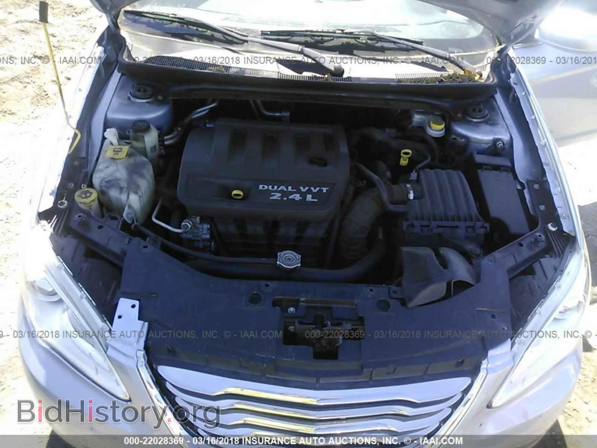 2013 Chrysler 200 - VIN: 1C3CCBAB5DN670401 - Photo 10