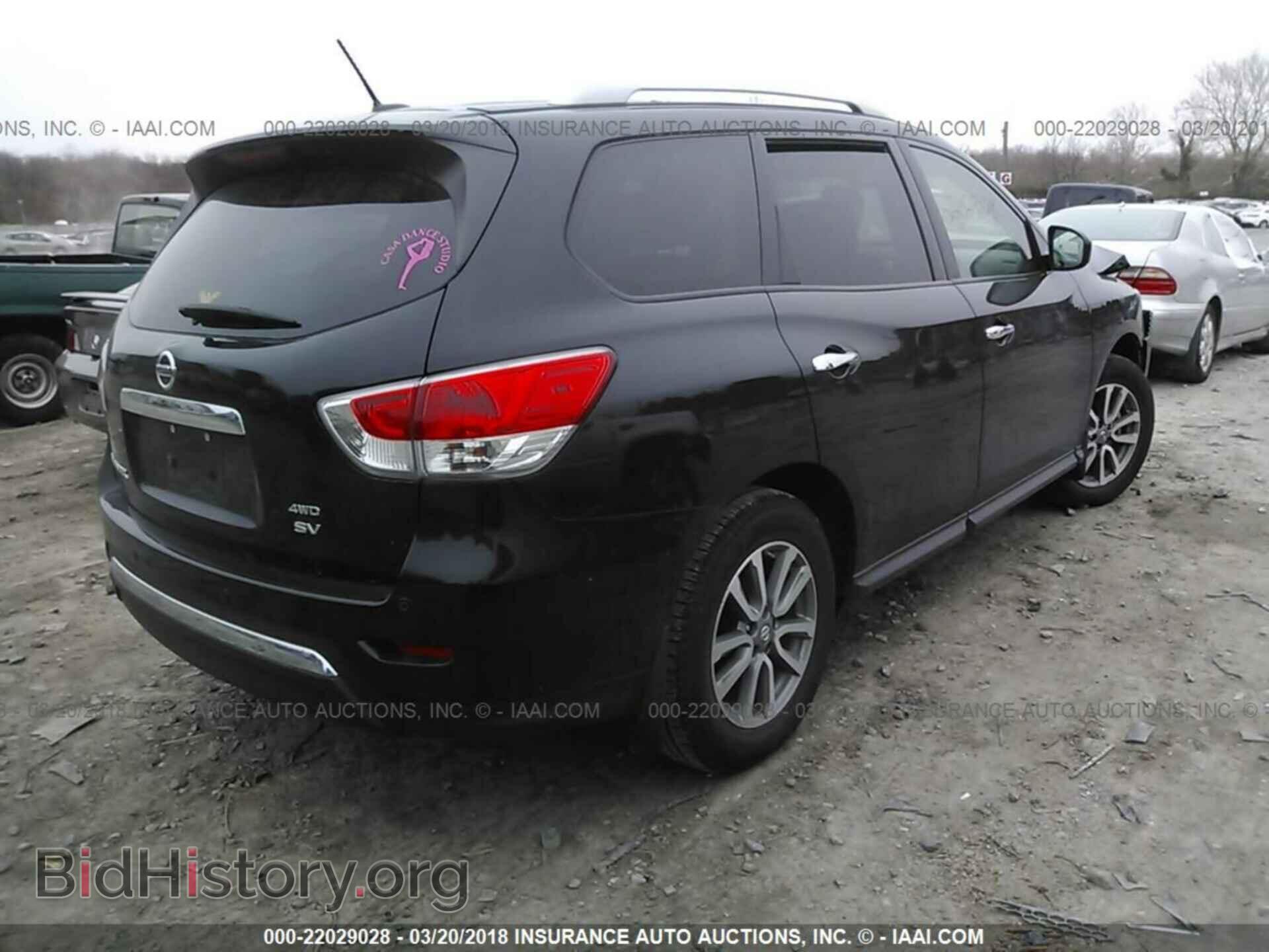 2014 Nissan Pathfinder - VIN: 5N1AR2MM3EC634178 - Фото 4
