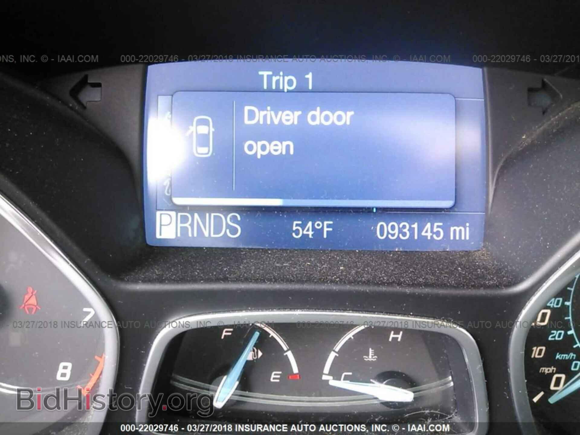 2012 Ford Focus - VIN: 1FAHP3M22CL124663 - Photo 7