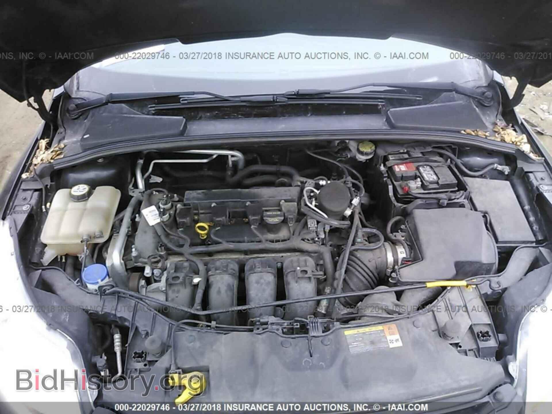 2012 Ford Focus - VIN: 1FAHP3M22CL124663 - Photo 10