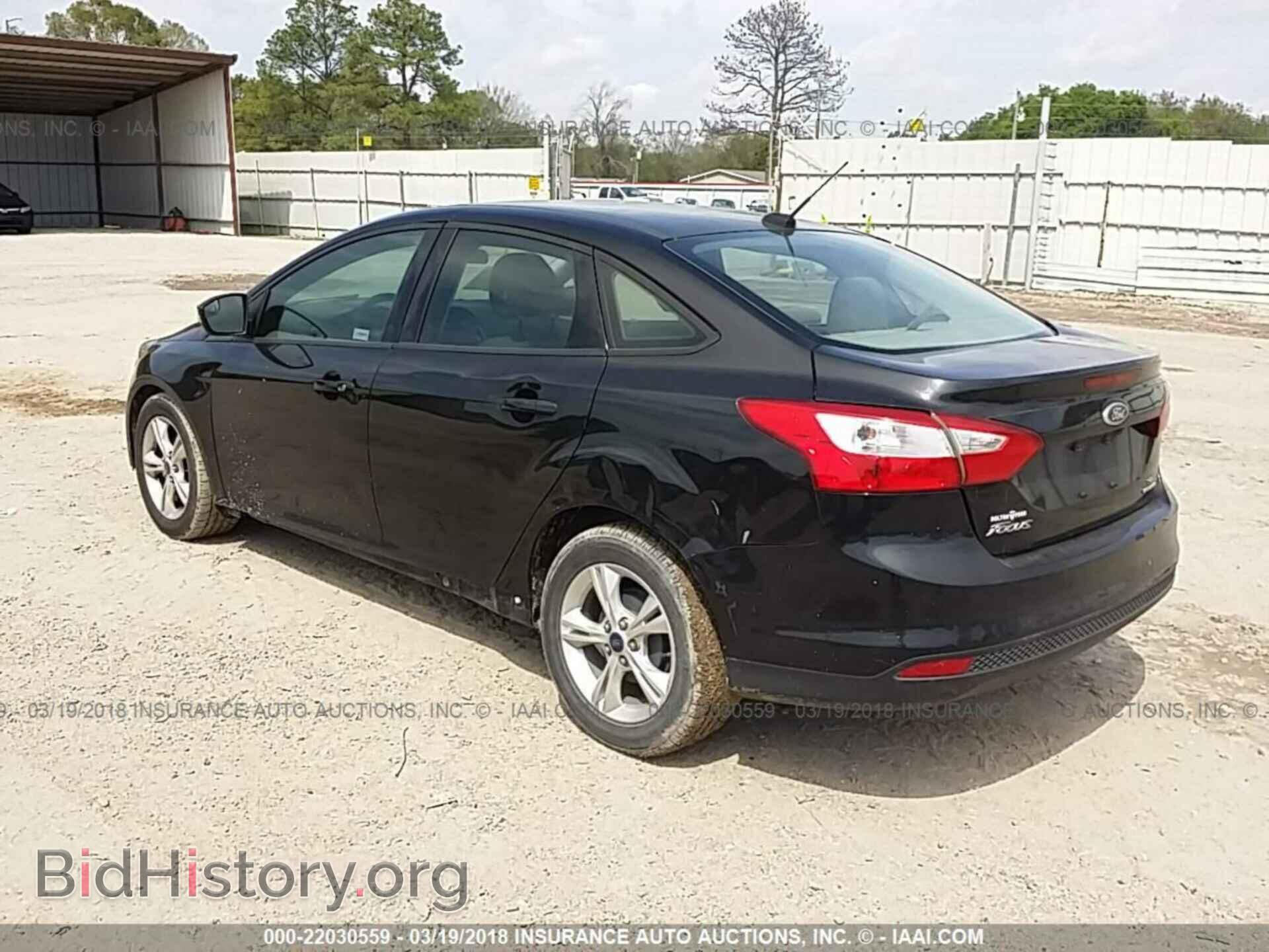 2013 Ford Focus - VIN: 1FADP3F20DL241042 - Photo 3