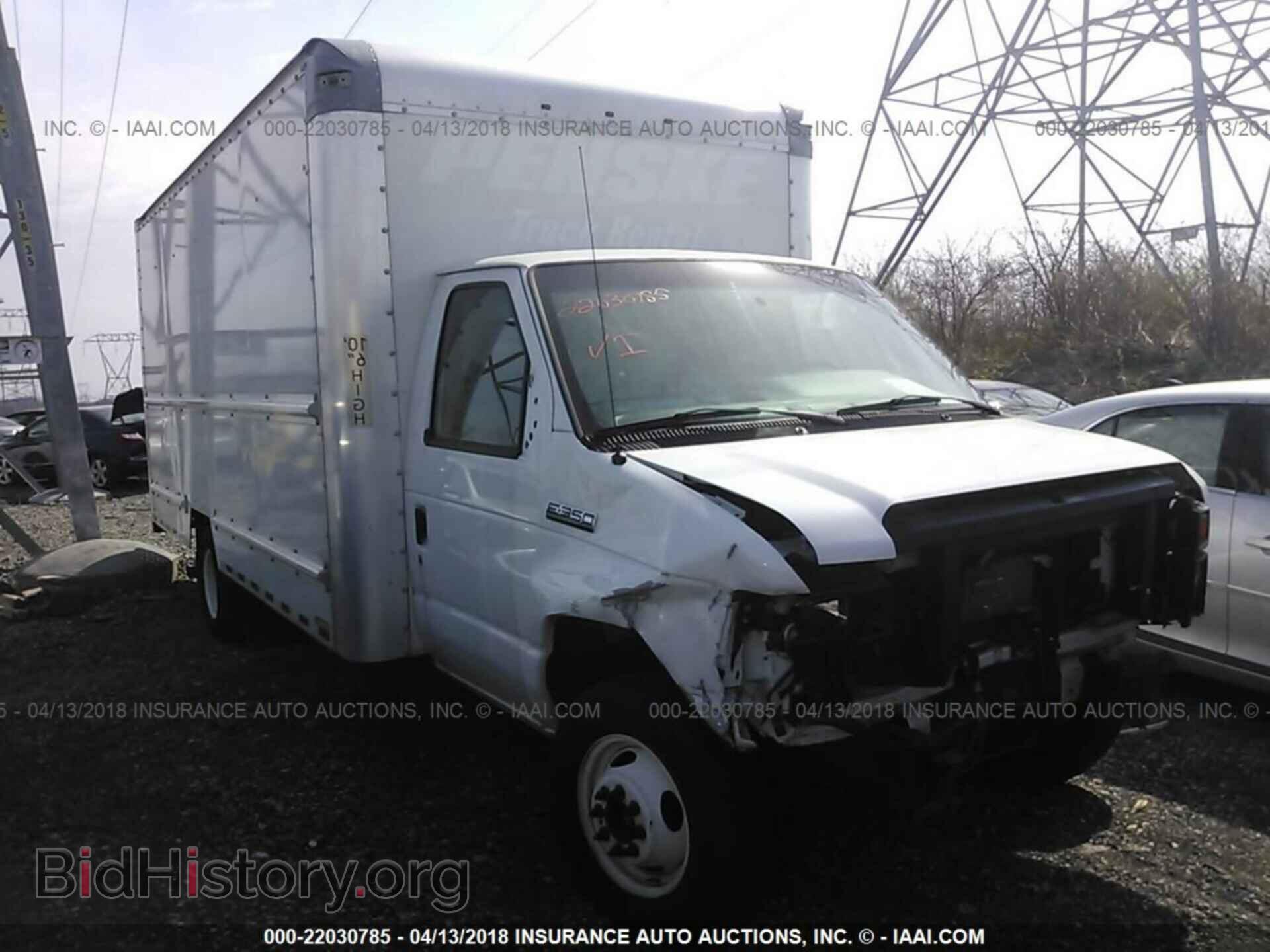 Фотография 1FDWE3FS4FDA31271 - Ford Econoline 2015