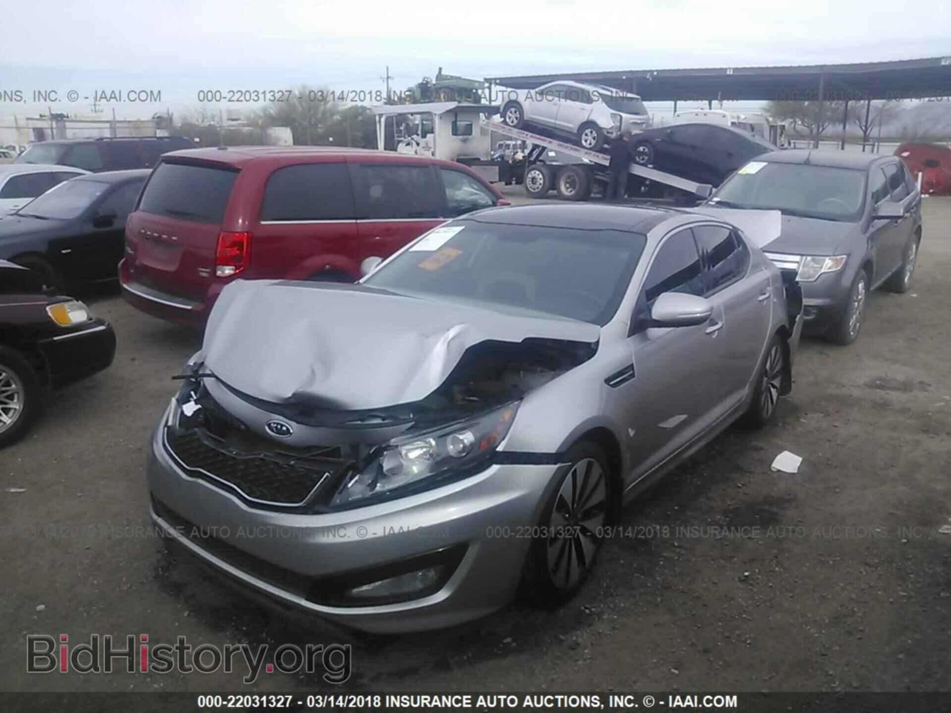 2011 Kia Optima - VIN: KNAGR4A62B5116477 - Фото 2