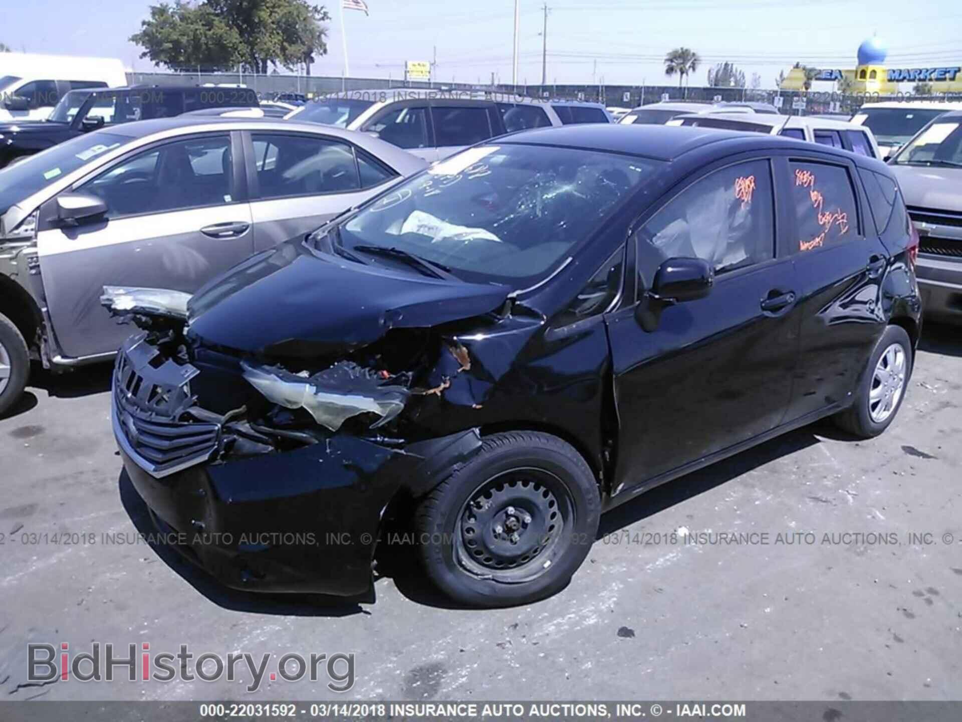 2014 Nissan Versa note - VIN: 3N1CE2CP1EL412833 - Photo 2