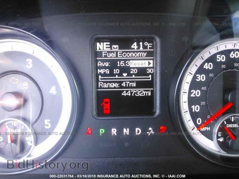 2014 RAM 3500 (VIN 3C63R3DL4EG201290) — photo 6 of 10