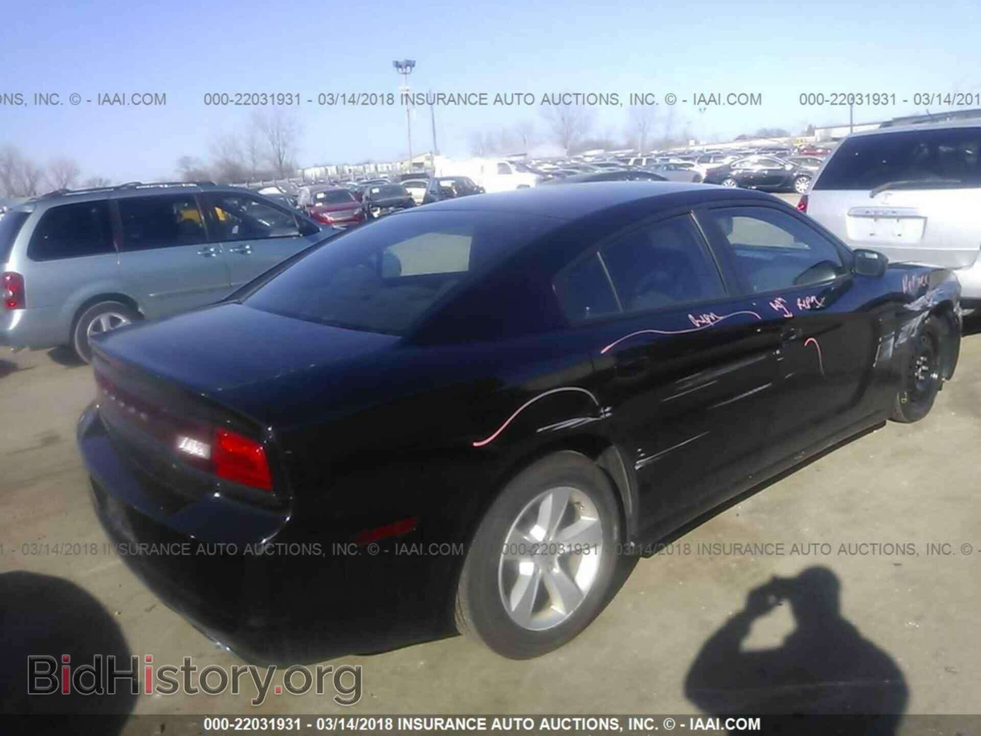 2012 Dodge Charger - VIN: 2C3CDXBG4CH104046 - Фото 4