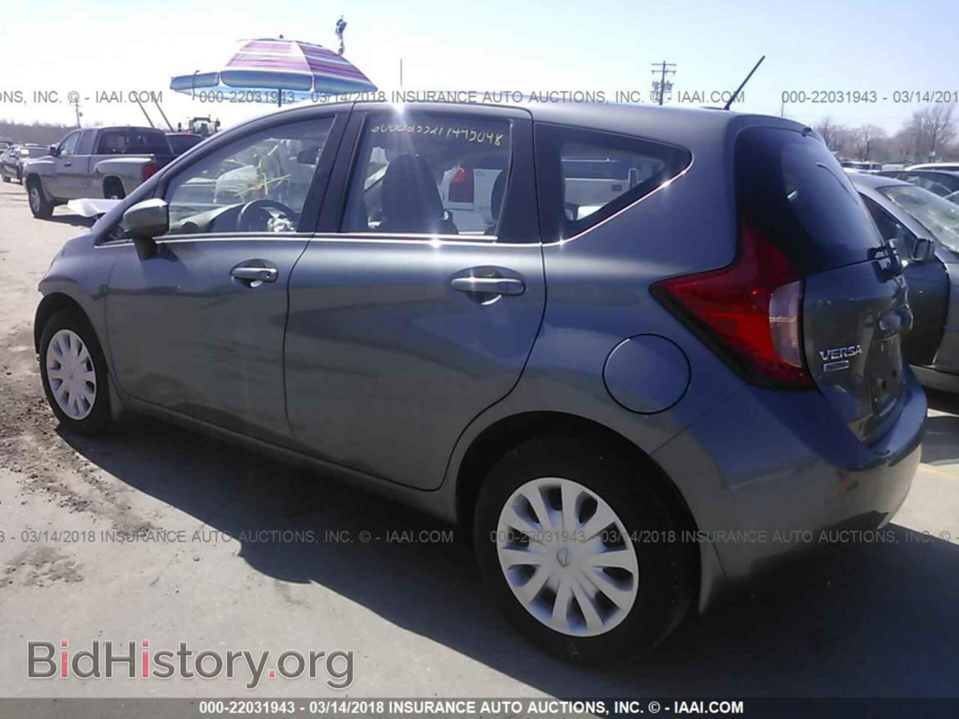 2016 Nissan Versa note - VIN: 3N1CE2CP2GL410141 - Photo 3