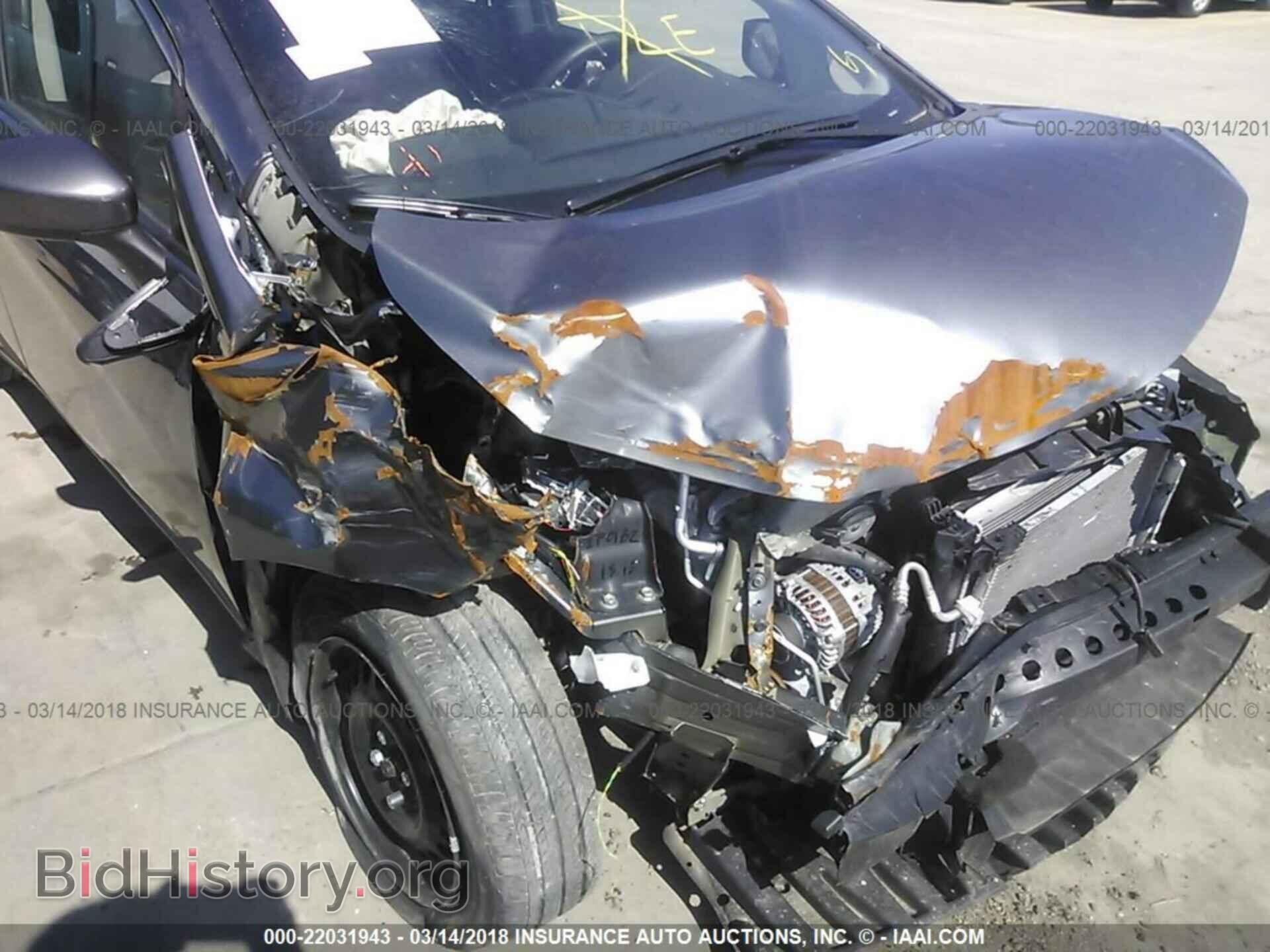 2016 Nissan Versa note - VIN: 3N1CE2CP2GL410141 - Photo 6