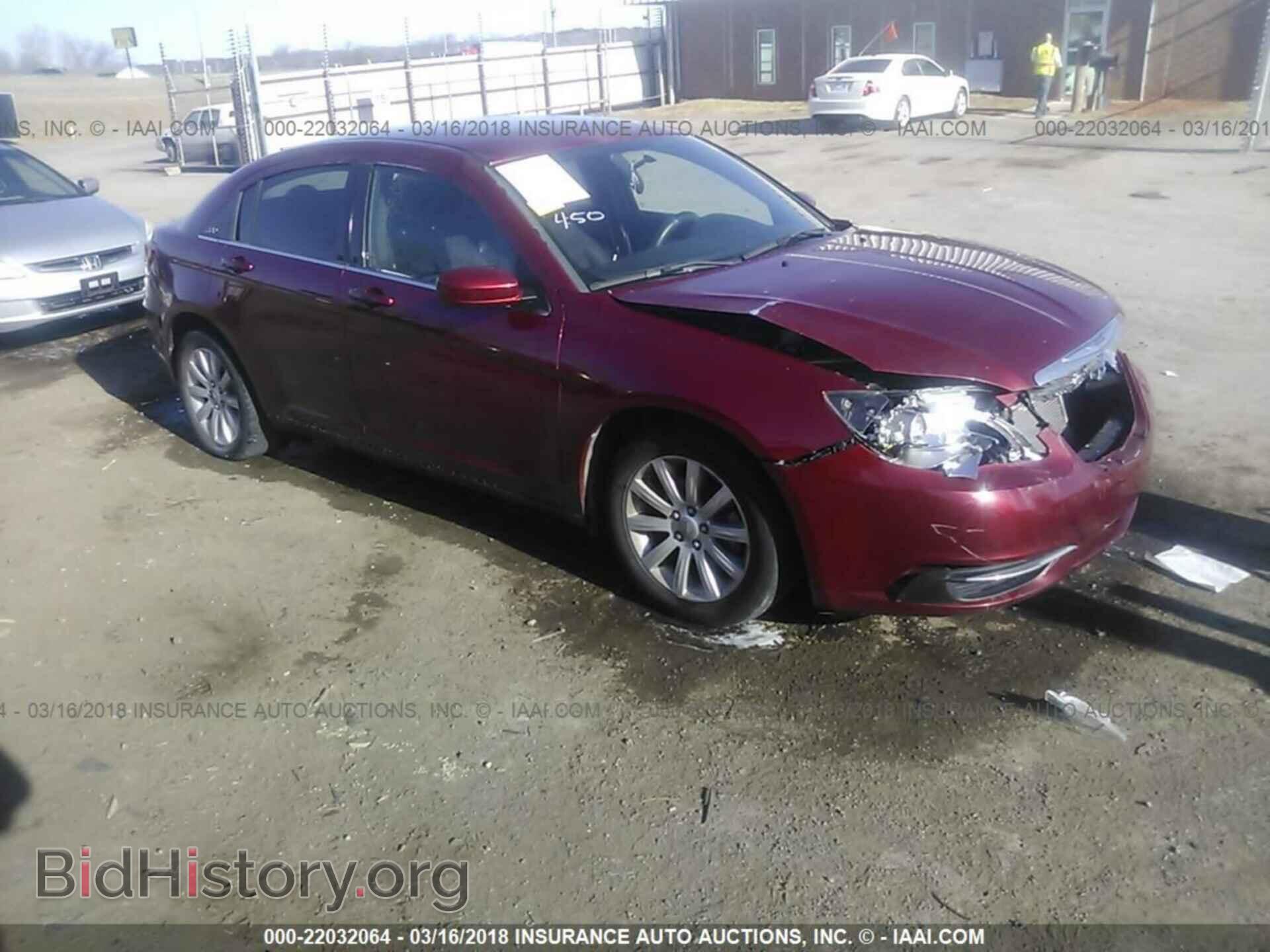 Photo 1C3CCBBG8DN527467 - Chrysler 200 2013