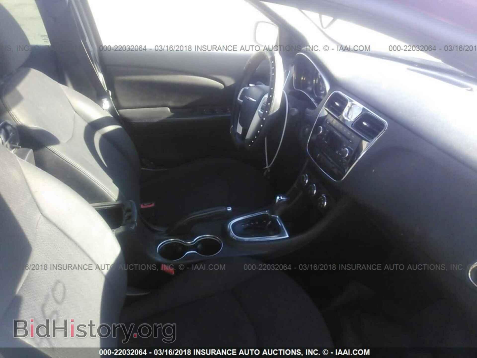2013 Chrysler 200 - VIN: 1C3CCBBG8DN527467 - Photo 5