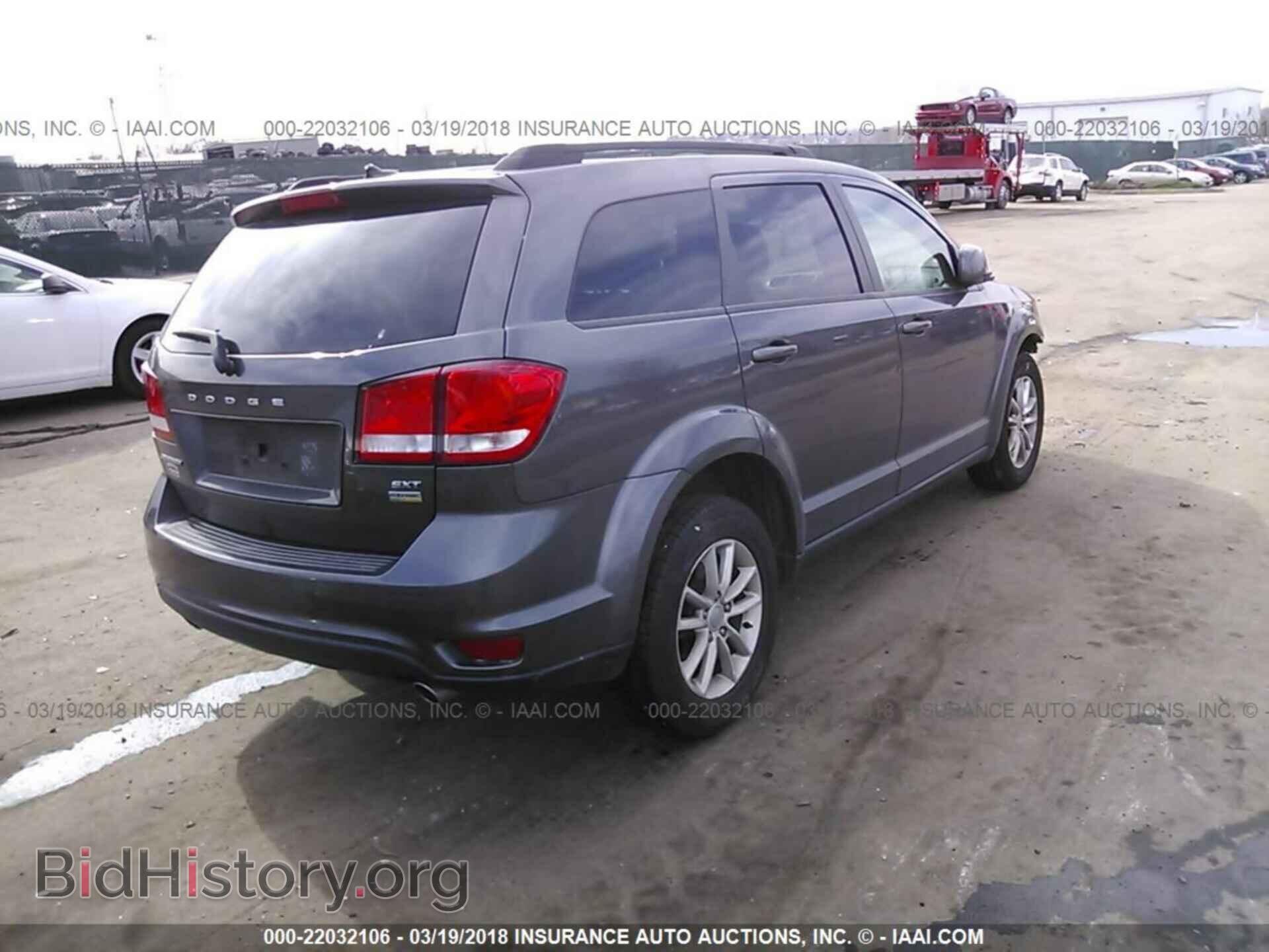 2015 Dodge Journey - VIN: 3C4PDCBG7FT690663 - Photo 4