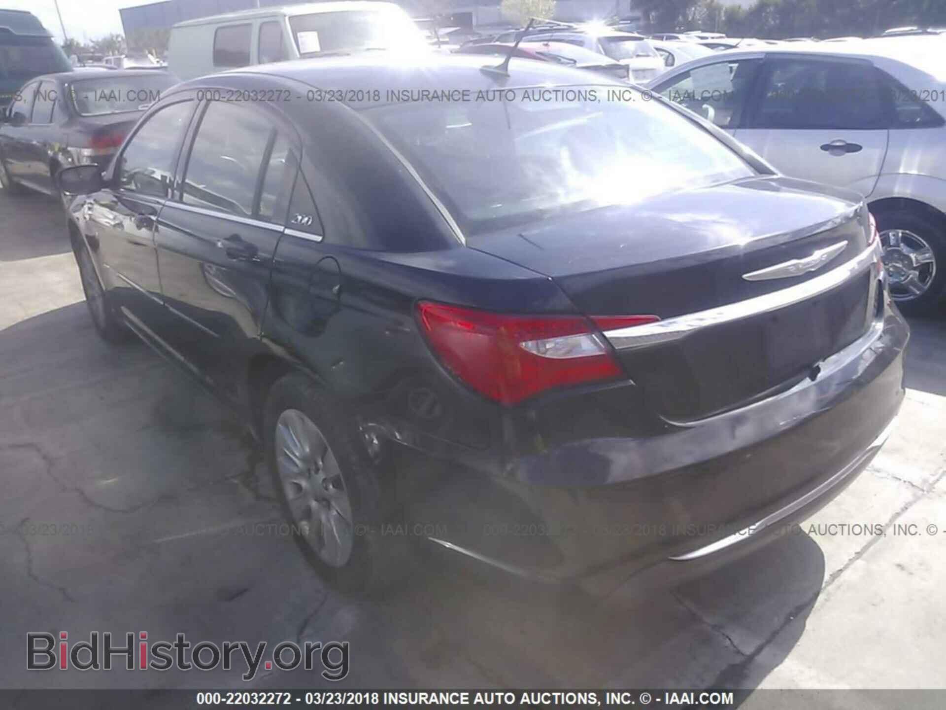 2012 Chrysler 200 - VIN: 1C3CCBAB8CN246452 - Фото 3