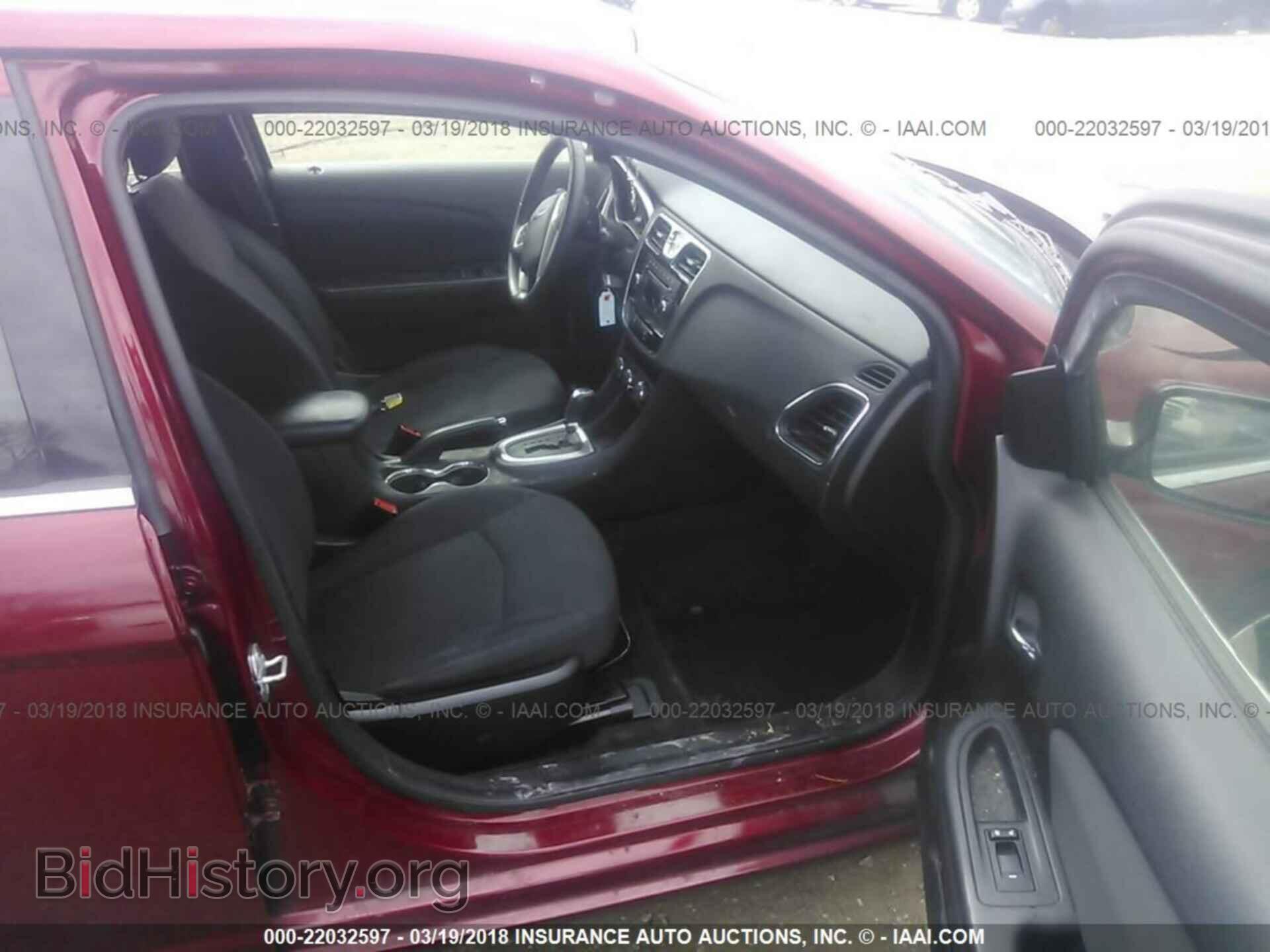 2012 Chrysler 200 - VIN: 1C3CCBBG3CN251150 - Фото 5