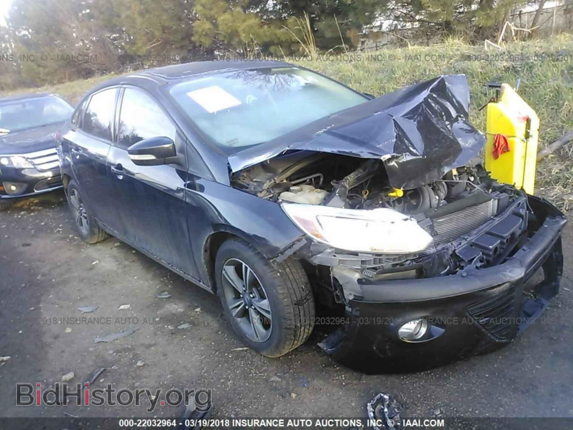 Photo 1FAHP3F22CL336363 - Ford Focus 2012