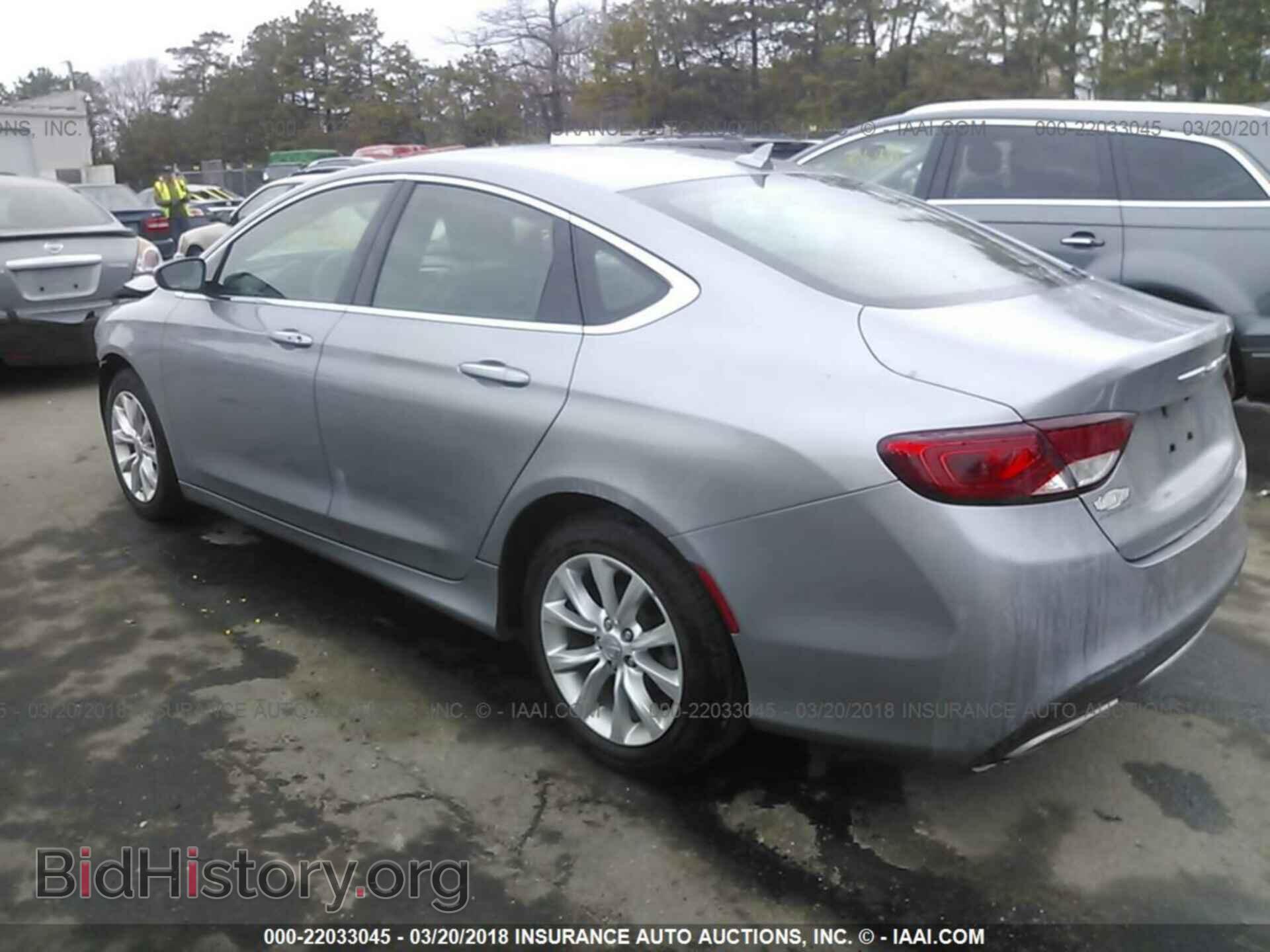 2015 Chrysler 200 - VIN: 1C3CCCCG6FN647050 - Photo 3