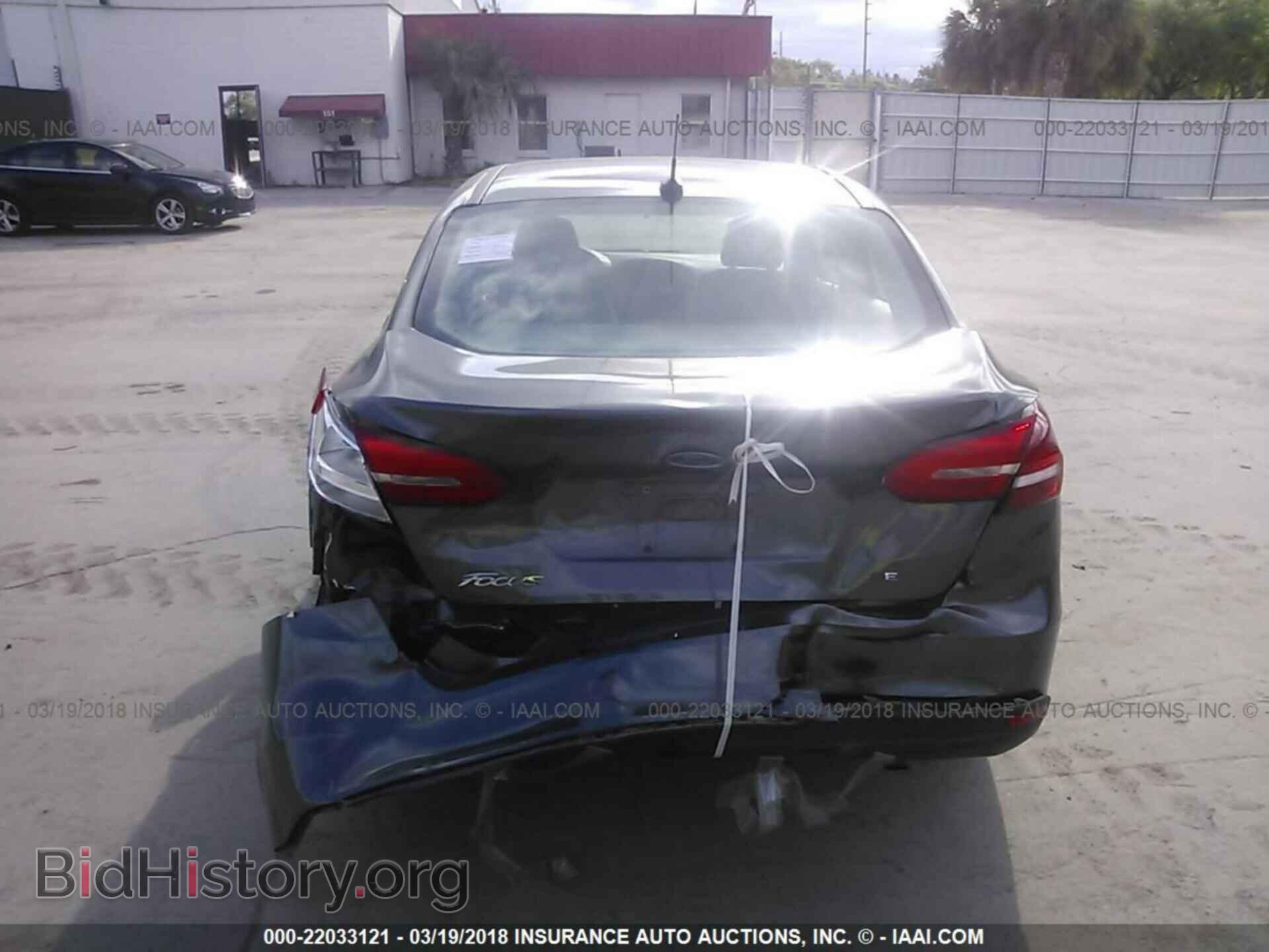2017 Ford Focus - VIN: 1FADP3F23HL249058 - Фото 6