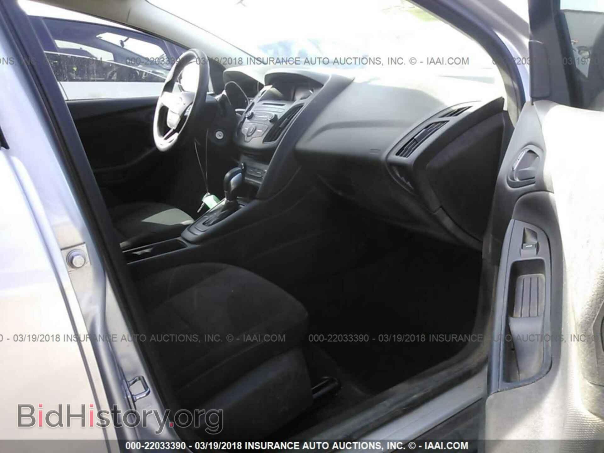 2015 Ford Focus - VIN: 1FADP3E29FL363404 - Photo 5