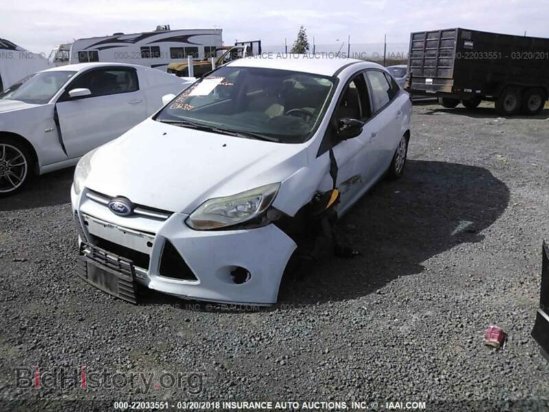 2012 Ford FOCUS (VIN 1FAHP3F24CL295203) — photo 2 of 10