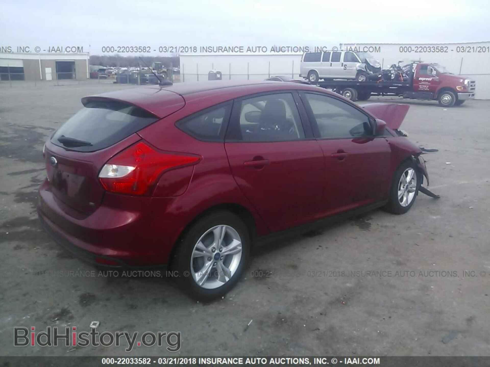 2012 Ford Focus - VIN: 1FAHP3K22CL104982 - Photo 4