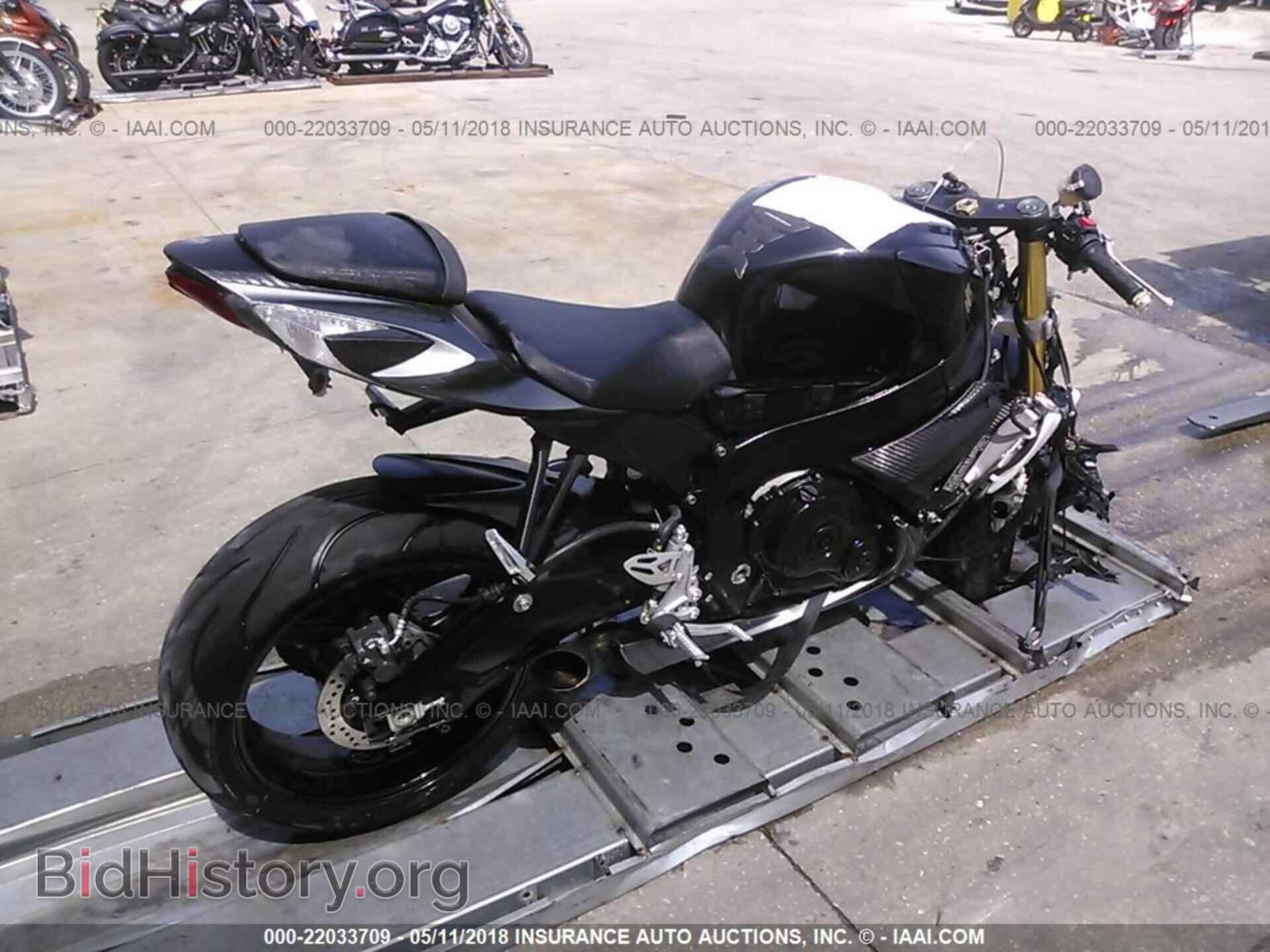 2012 Suzuki Gsx750 - VIN: JS1GR7MA5C2100632 - Фото 4