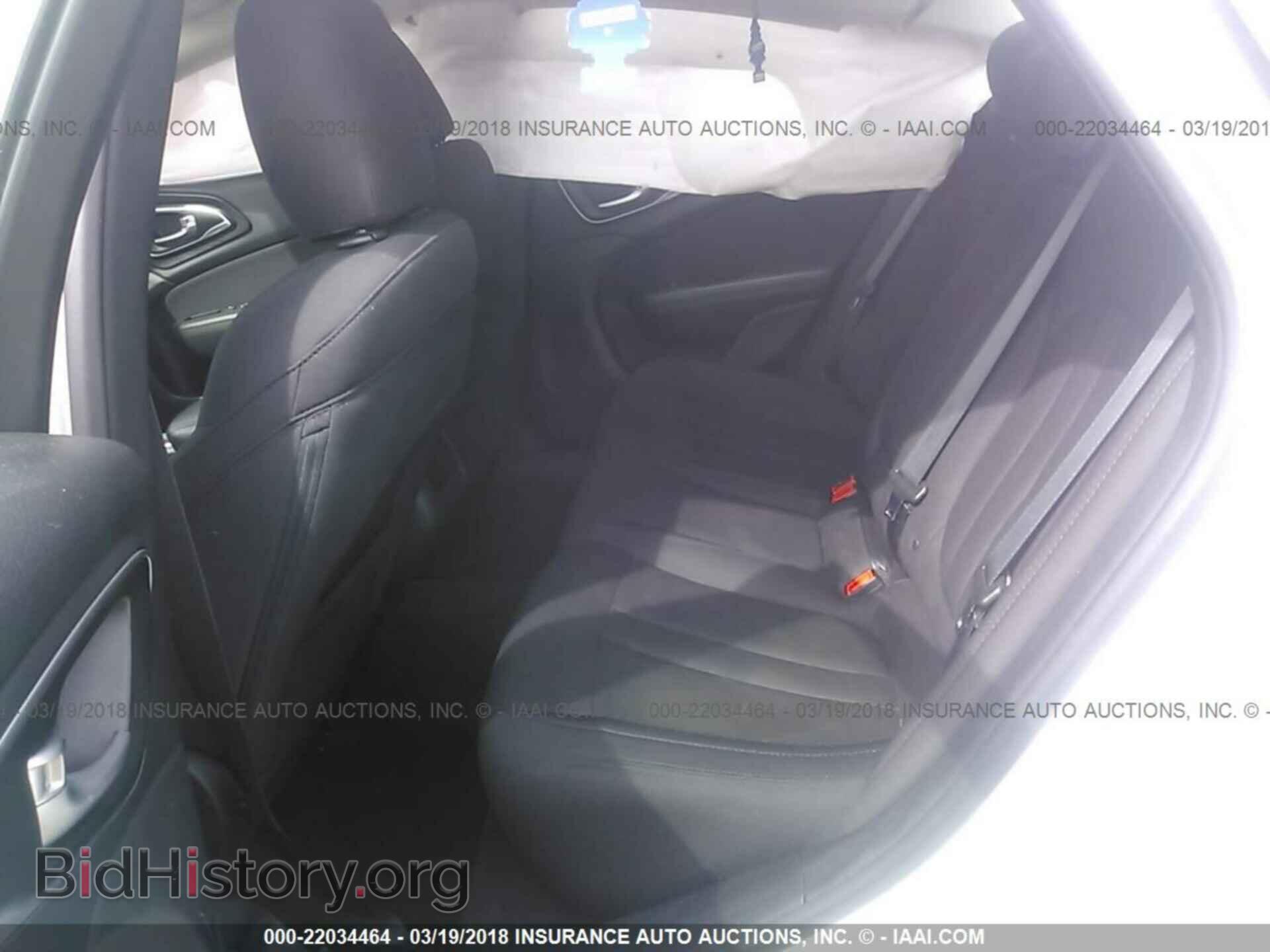 2015 Chrysler 200 - VIN: 1C3CCCABXFN744551 - Photo 8