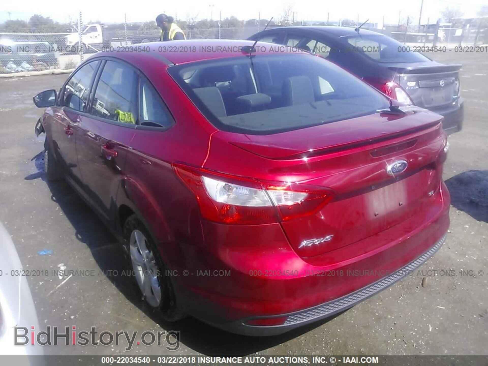 2012 Ford Focus - VIN: 1FAHP3F24CL436108 - Photo 3