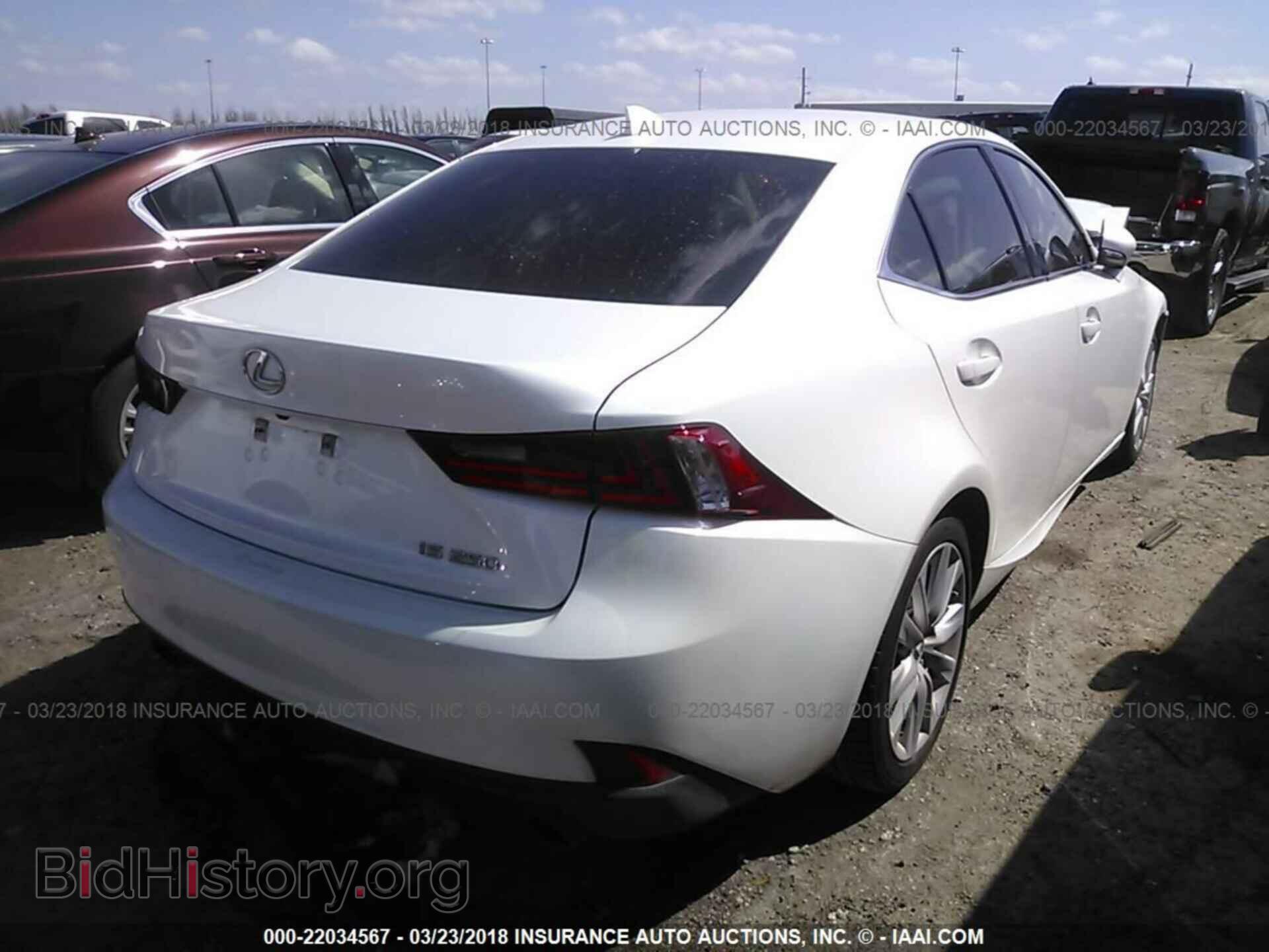 2014 Lexus Is - VIN: JTHBF1D24E5032953 - Photo 4