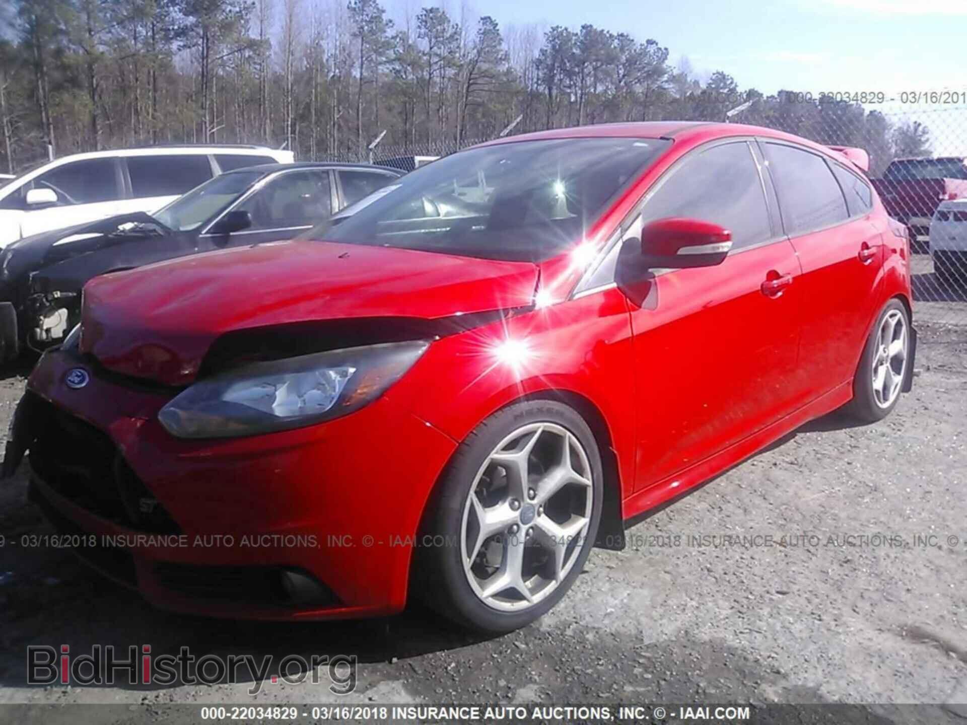 2013 Ford Focus - VIN: 1FADP3L90DL126930 - Фото 2