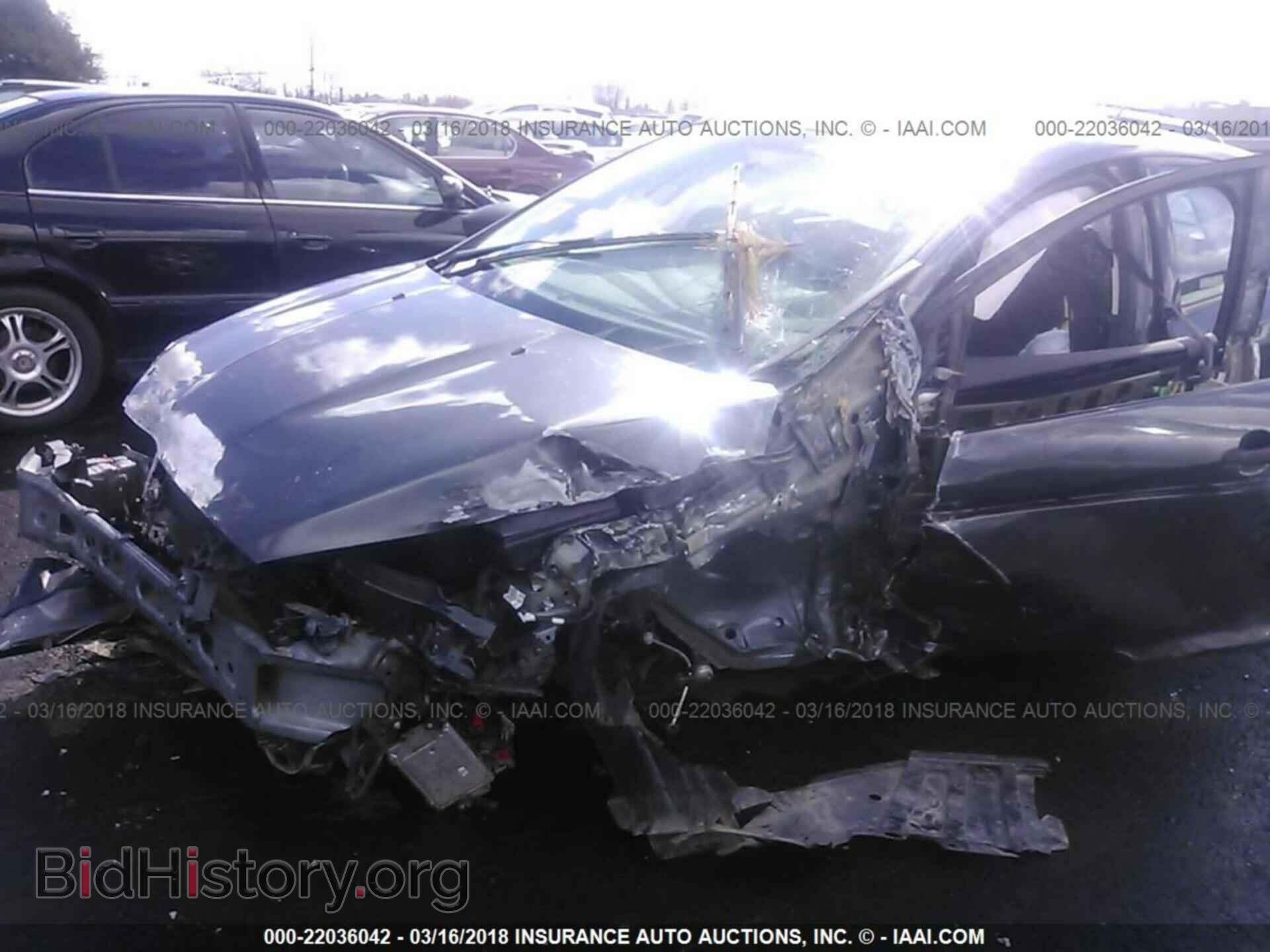 2016 Ford Focus - VIN: 1FADP3E24GL392147 - Photo 6