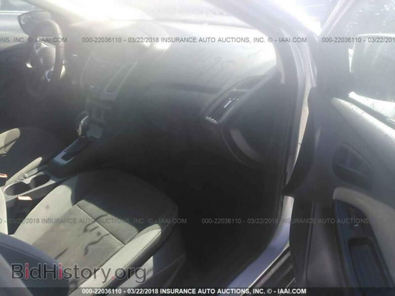 2012 Ford FOCUS (VIN 1FAHP3F23CL219312) — фото 5 из 10