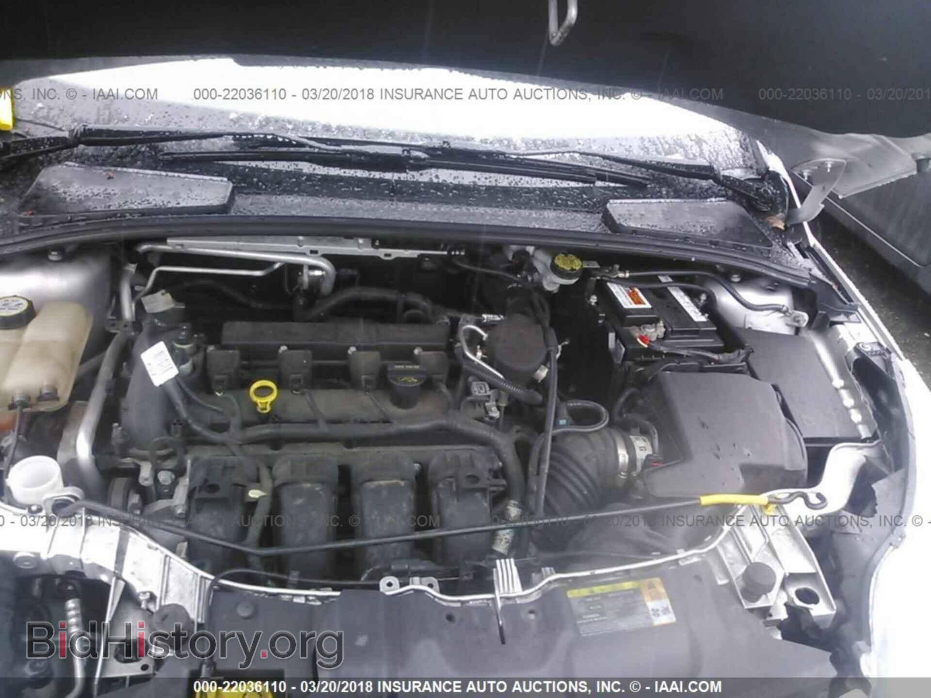 2012 Ford Focus - VIN: 1FAHP3F23CL219312 - Photo 10
