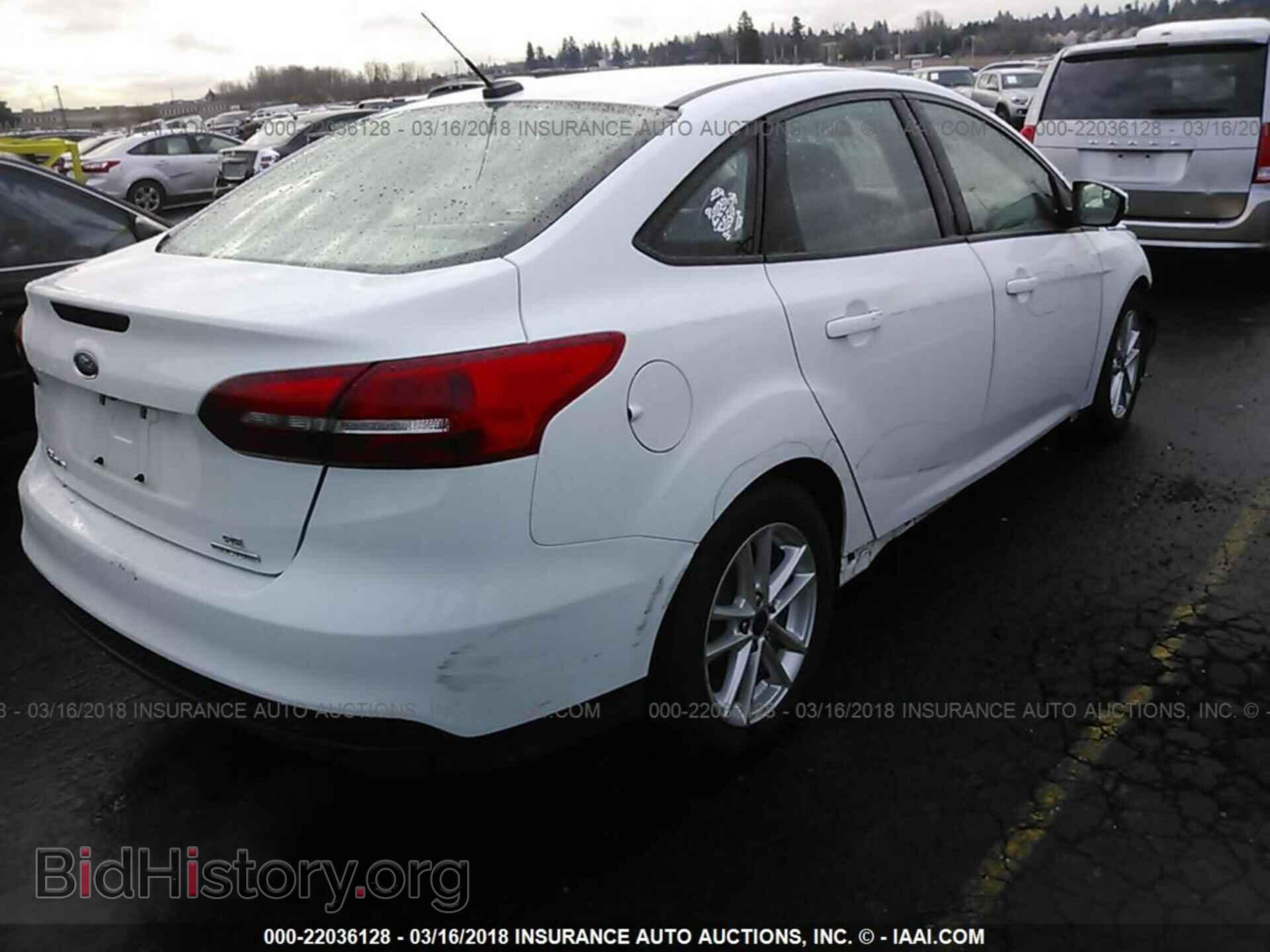 2016 Ford Focus - VIN: 1FADP3F25GL284330 - Фото 4