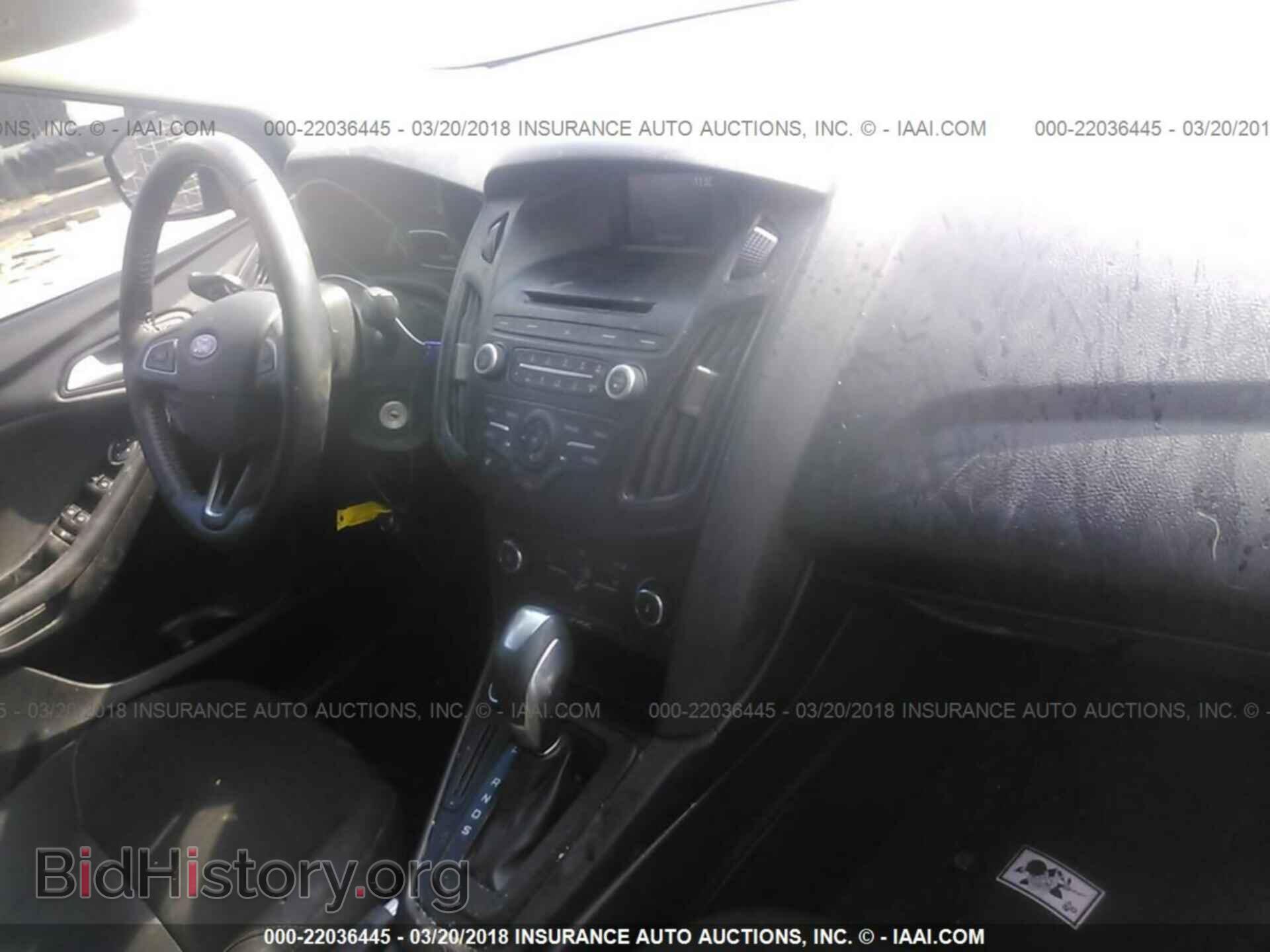 2015 Ford Focus - VIN: 1FADP3F26FL324008 - Photo 5
