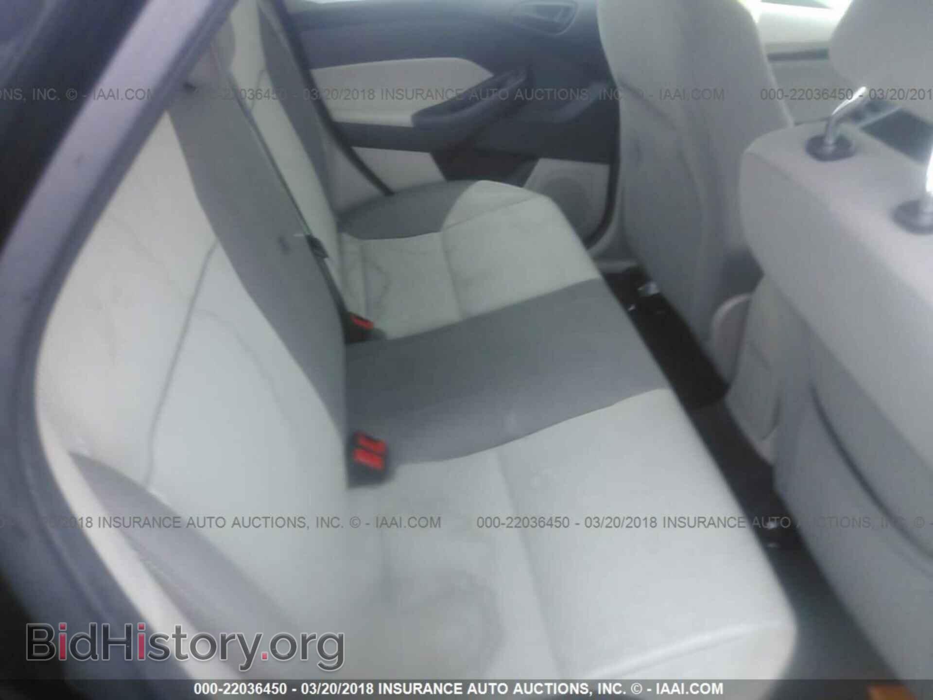 2012 Ford Focus - VIN: 1FAHP3F2XCL287400 - Photo 8