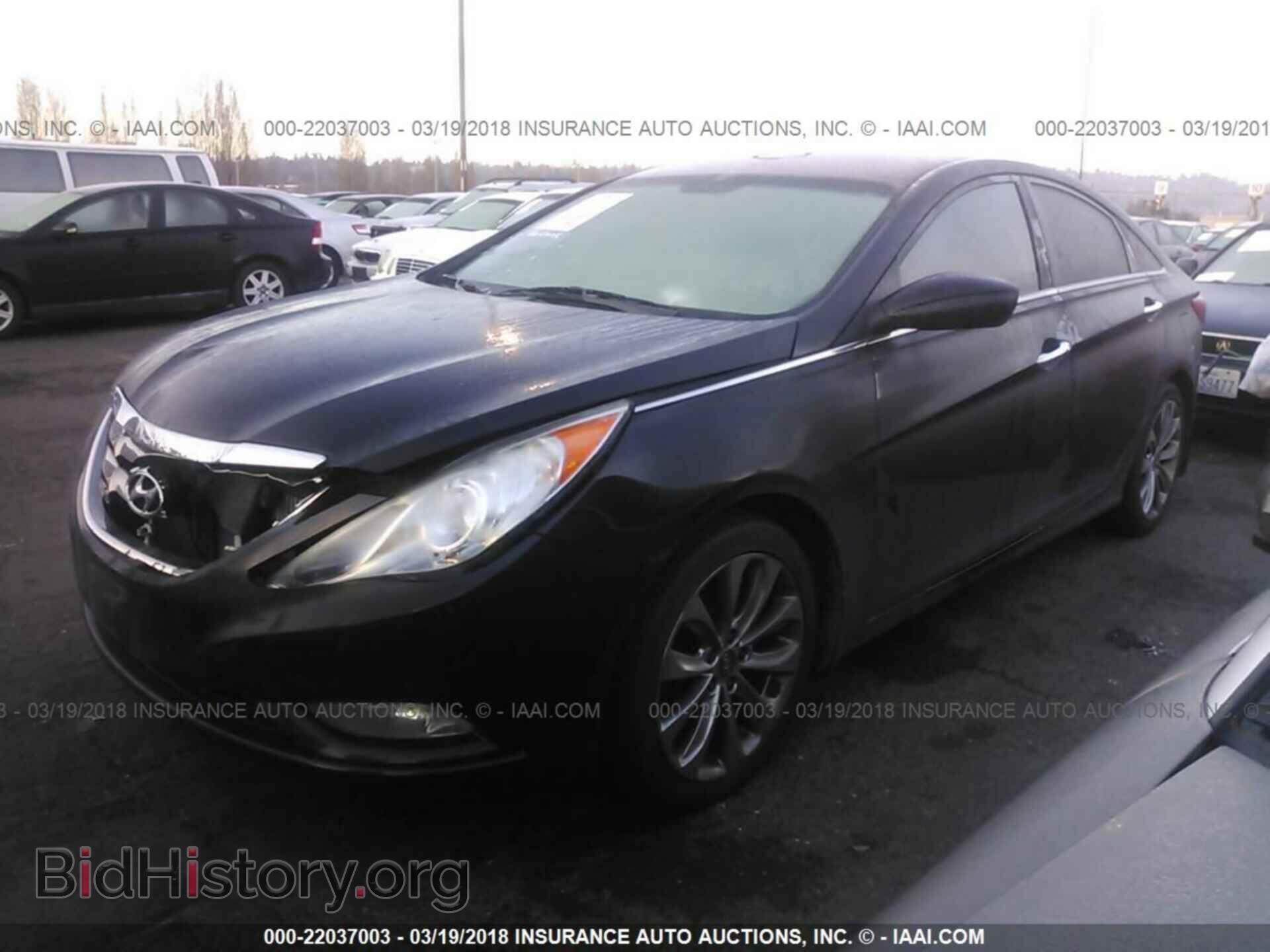 2012 Hyundai Sonata - VIN: 5NPEC4AB9CH421601 - Фото 2