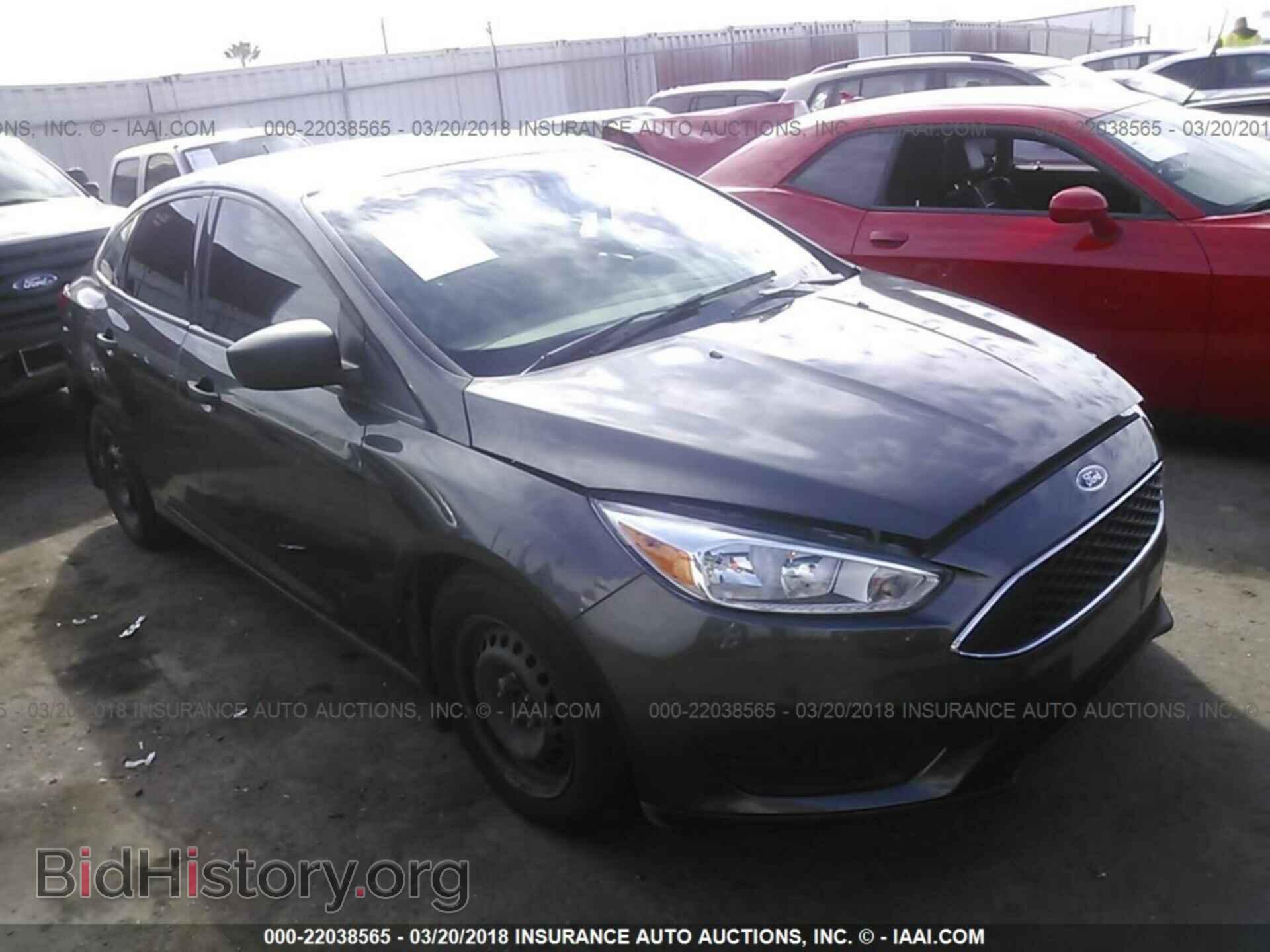 Photo 1FADP3E27GL306393 - Ford Focus 2016