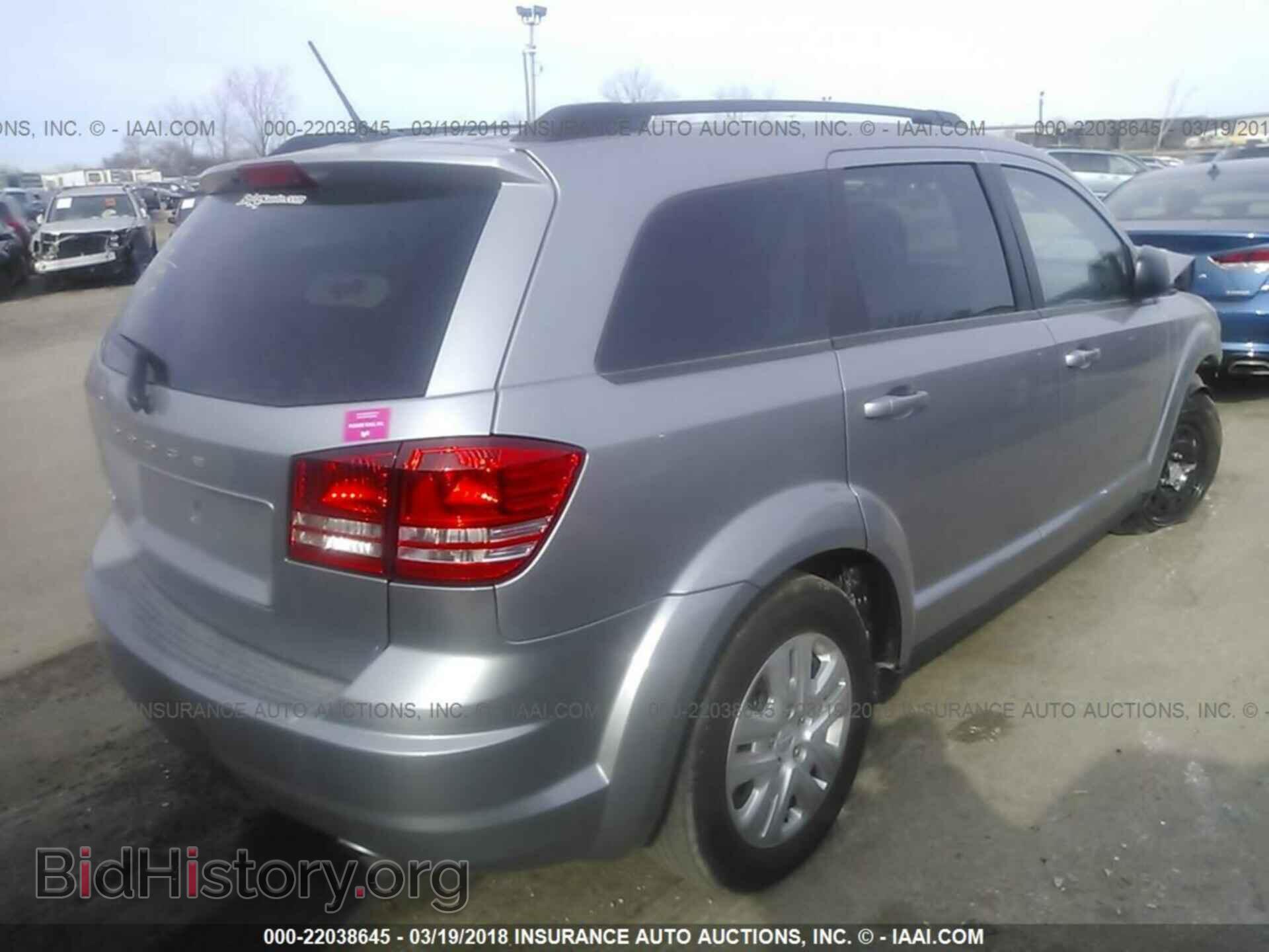 2017 Dodge Journey - VIN: 3C4PDCAB8HT662086 - Фото 4