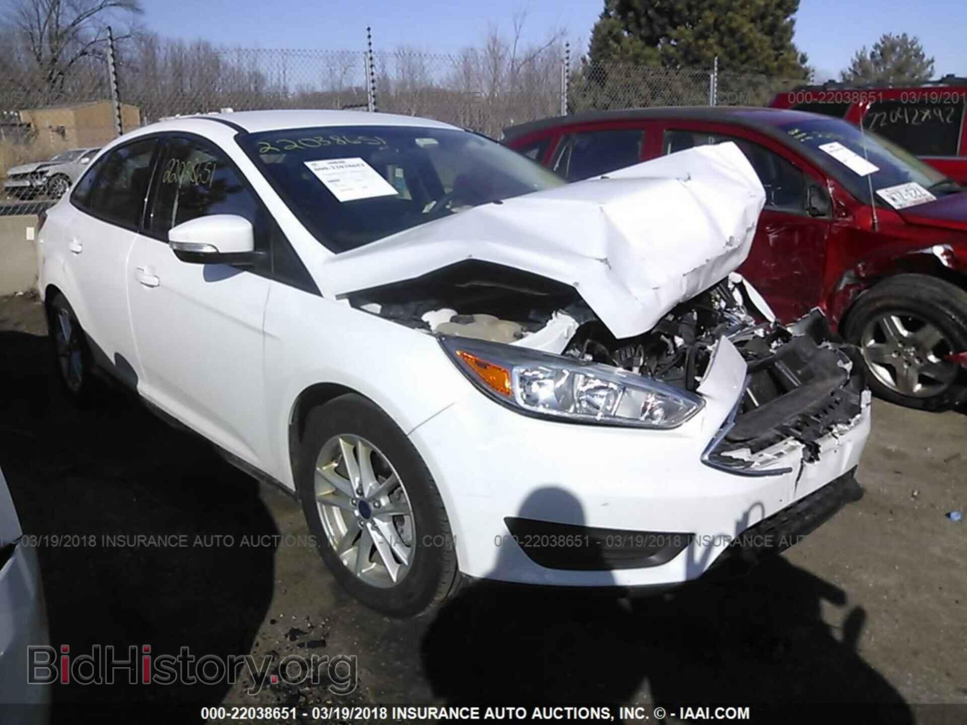 Фотография 1FADP3F26GL357981 - Ford Focus 2016