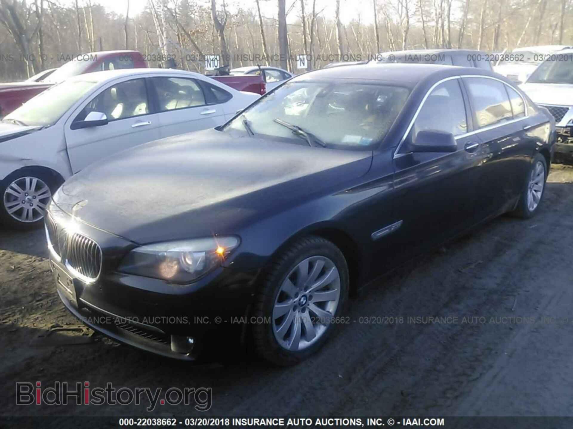 2011 Bmw 750 - VIN: WBAKC8C56BC433438 - Фото 2