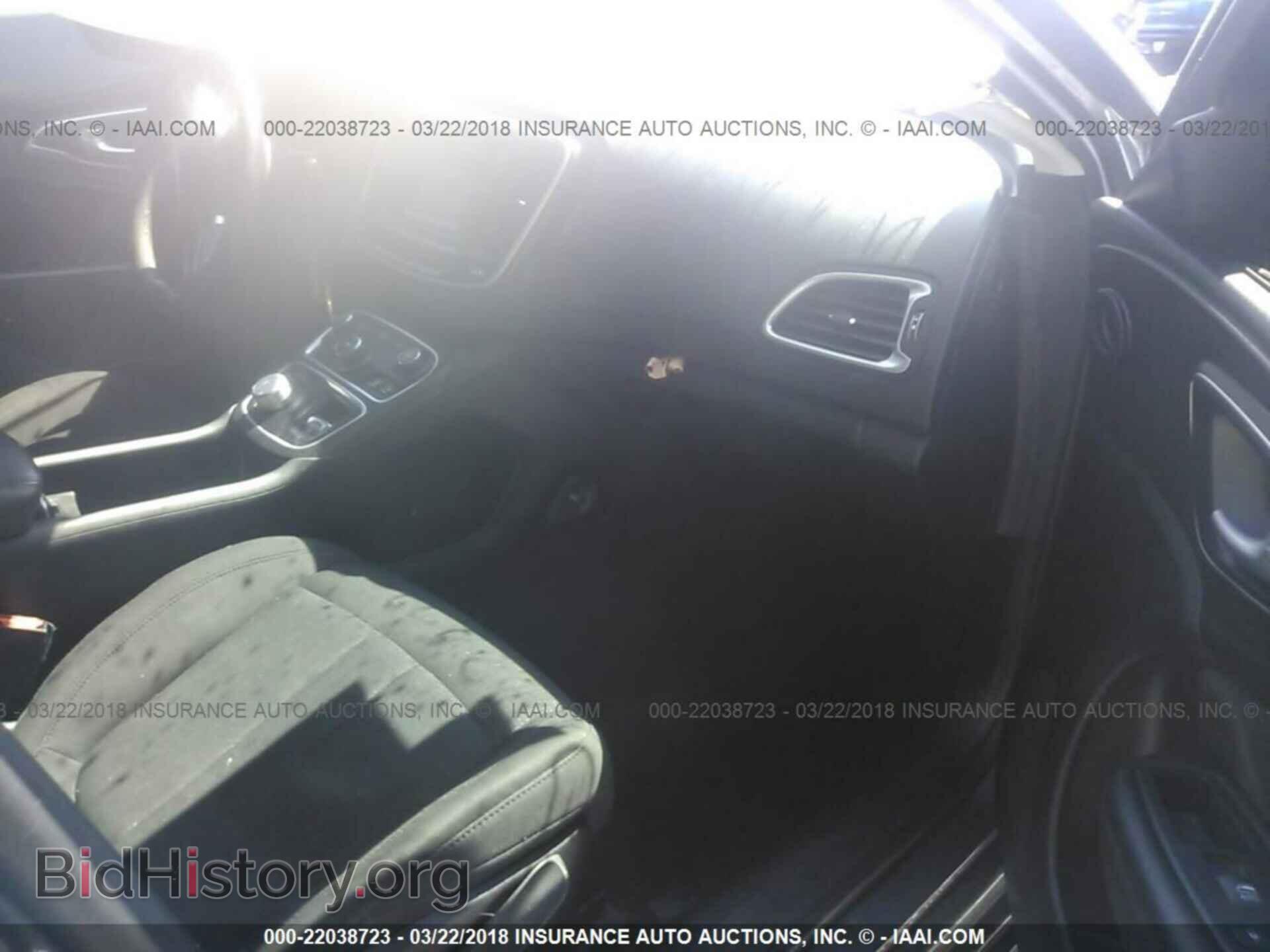 2015 Chrysler 200 - VIN: 1C3CCCAB2FN707798 - Photo 5